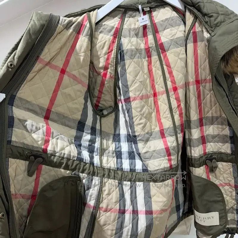 Burberry Burberry Green Women's Winter Cotton Jacket. Size M / US 6-8 / IT 42-44 - 6 Thumbnail
