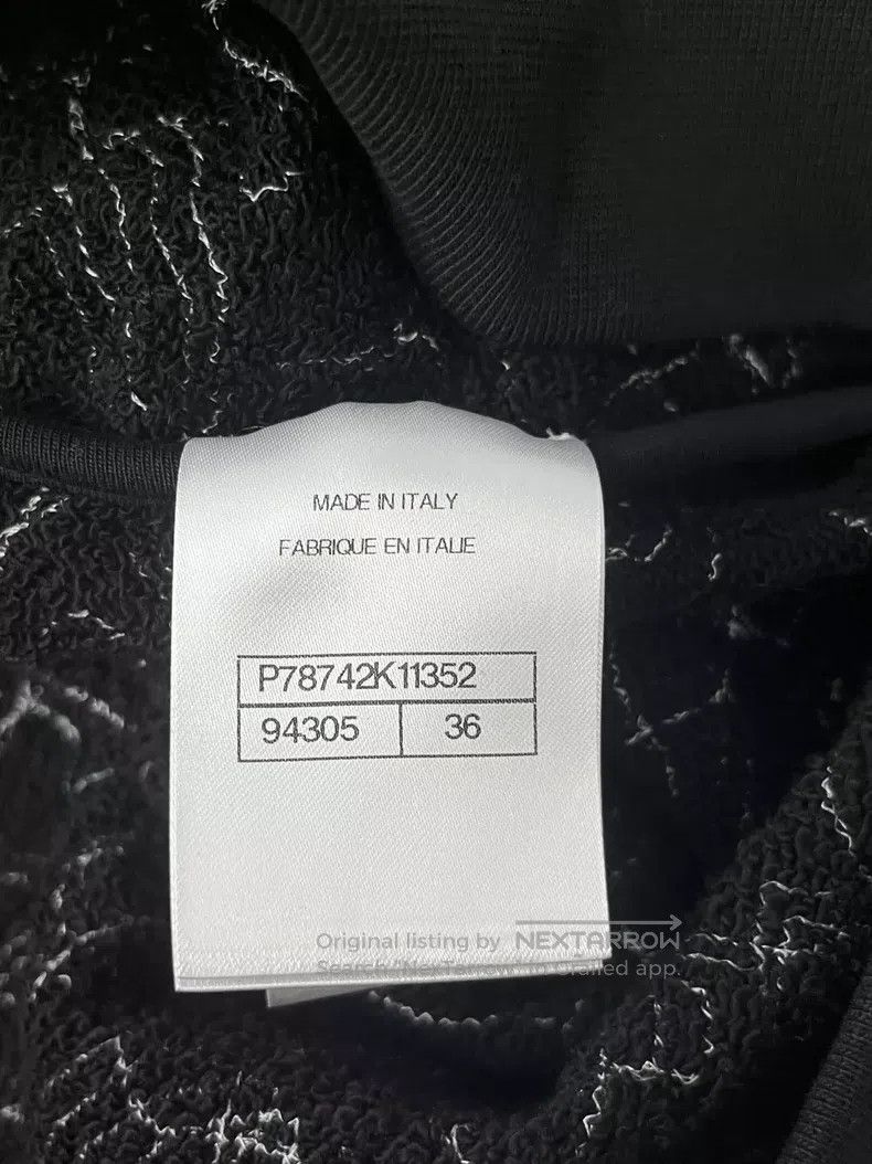 Chanel Chanel 25C new black full logo printed sweatshirt Size XS / US 0-2 / IT 36-38 - 5 Thumbnail