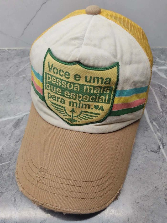 Vintage Vintage Voce E Uma Distressed Style Trucker Hat Cap Size ONE SIZE - 1 Thumbnail