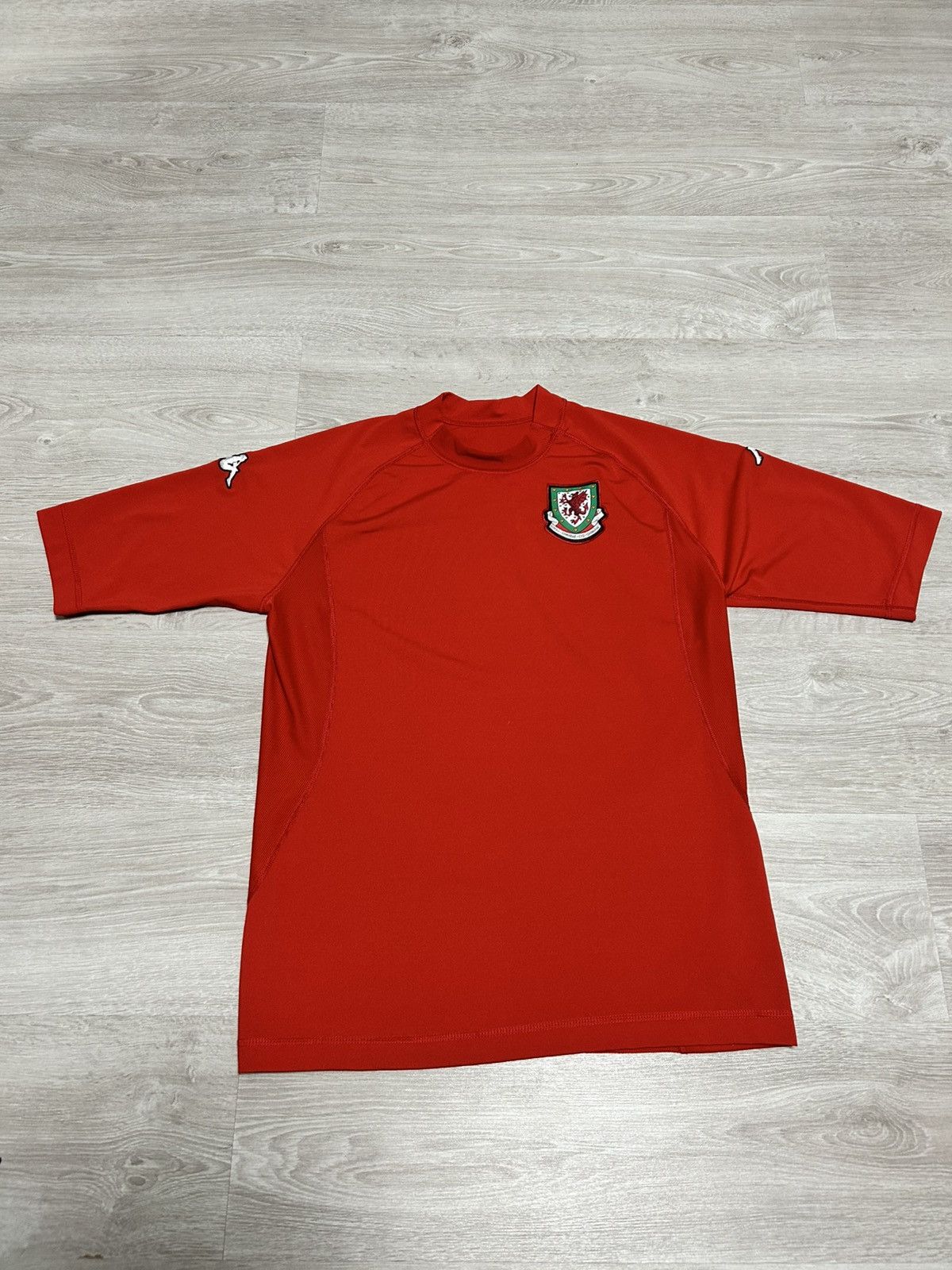 Vintage Vintage WALES Kappa soccer Jersey National Tesm size xl Size US XL / EU 56 / 4 - 1 Thumbnail