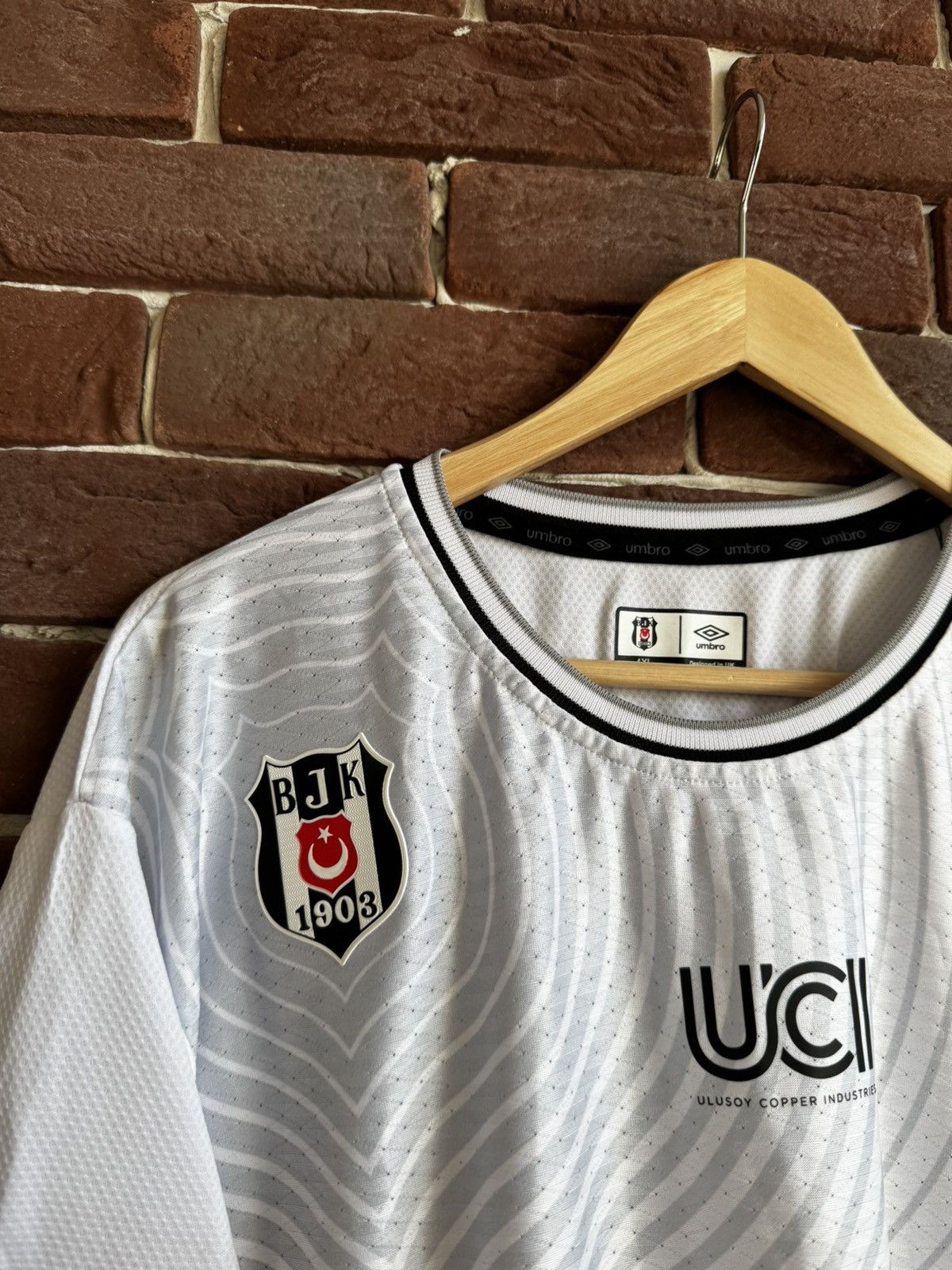 Umbro Rare Vintage 00s Umbro Besiktas JL 4XL Jersey Soccer Size US XXL / EU 58 / 5 - 8 Thumbnail