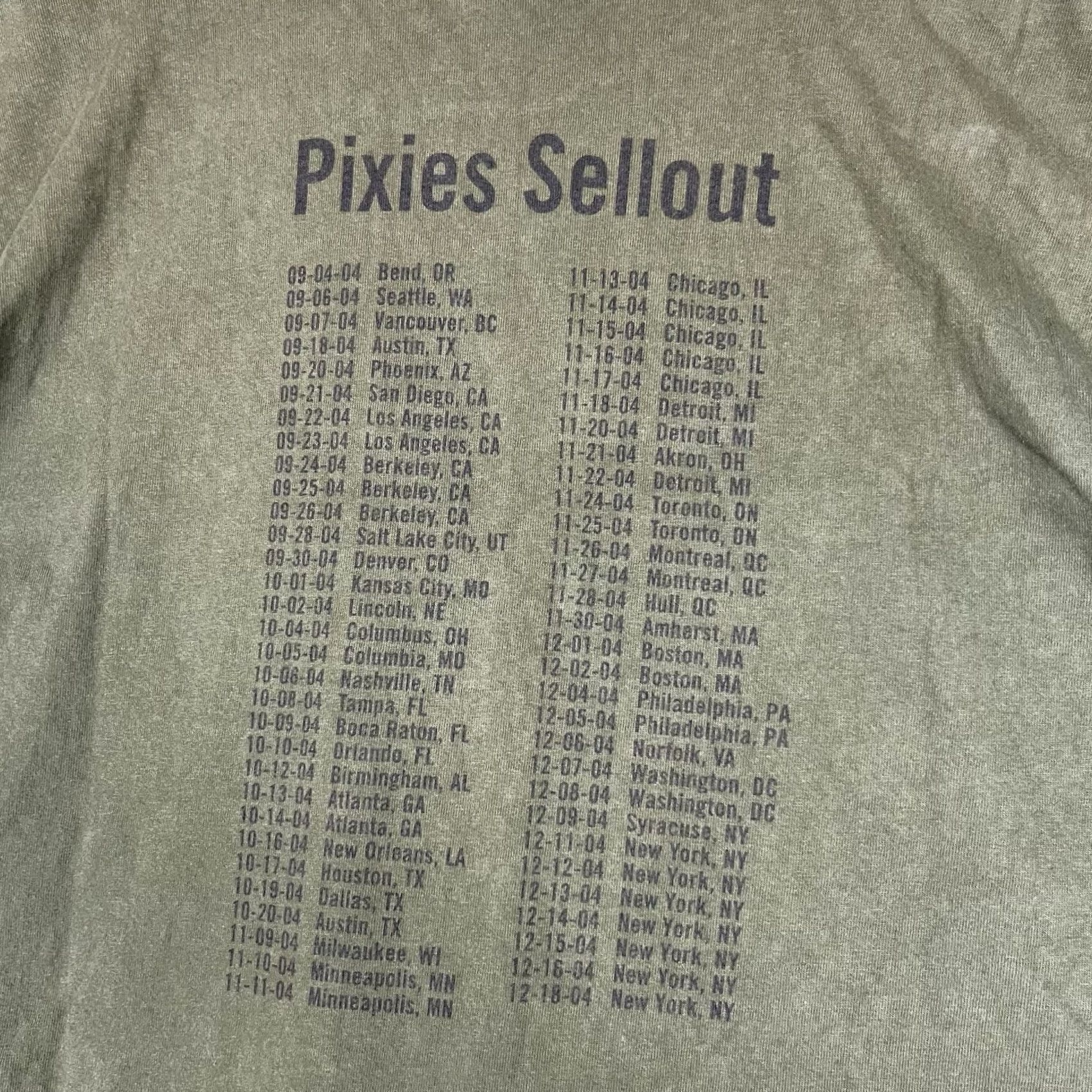 Fruit Of The Loom Vintage Pixies Sellout Tour Shirt XL Green 2004 Rare Band Tee Size US XL / EU 56 / 4 - 5 Thumbnail