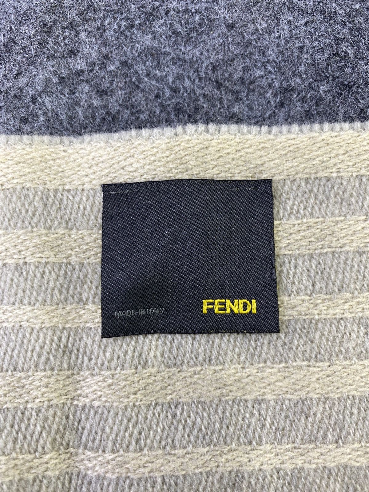 Fendi × Vintage FENDI Scarf / Muffler / Neckwear -T960 Size ONE SIZE - 5 Thumbnail
