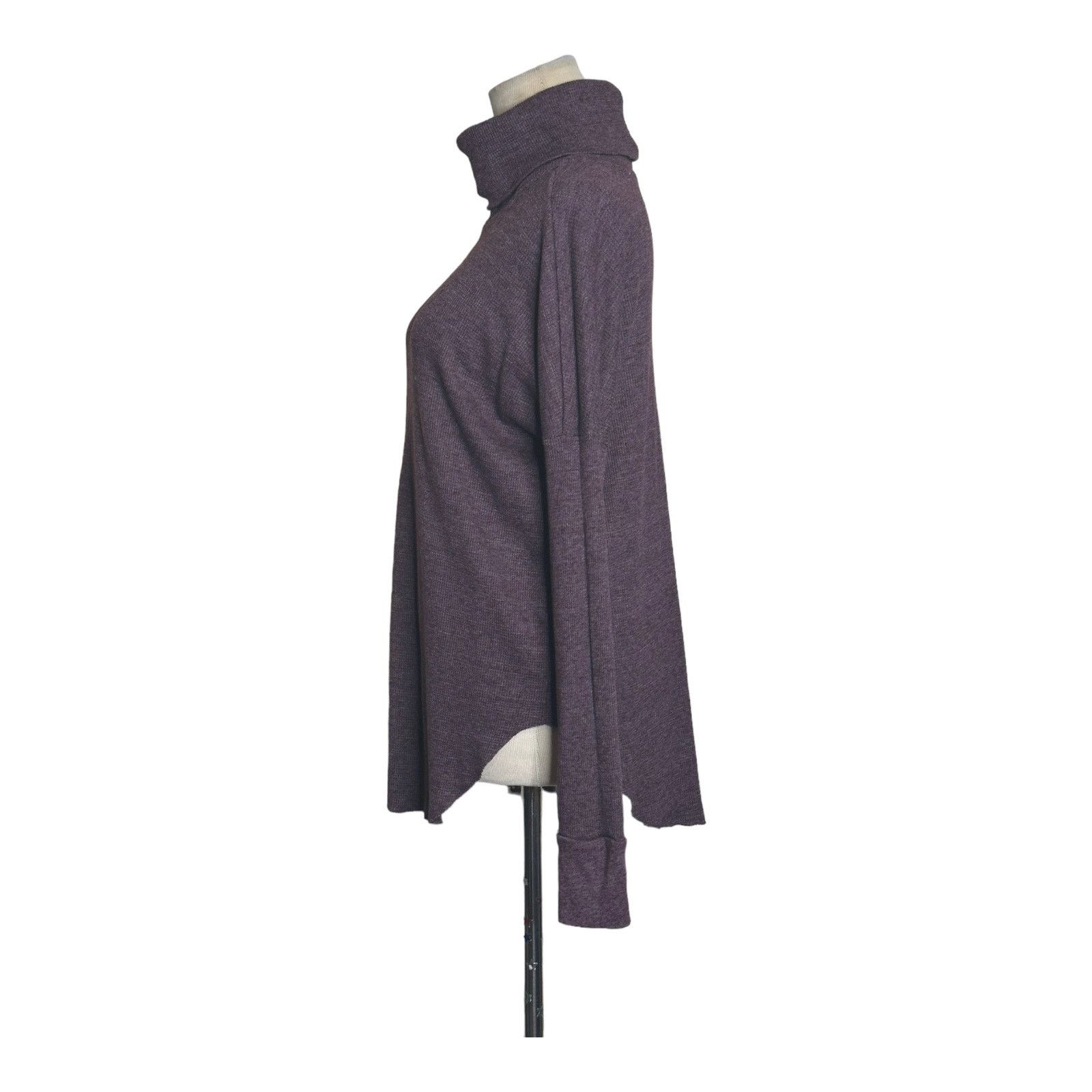 Michael Stars Michael Stars maroon long sleeves turtle neck sweater XS Size XS / US 0-2 / IT 36-38 - 8 Thumbnail