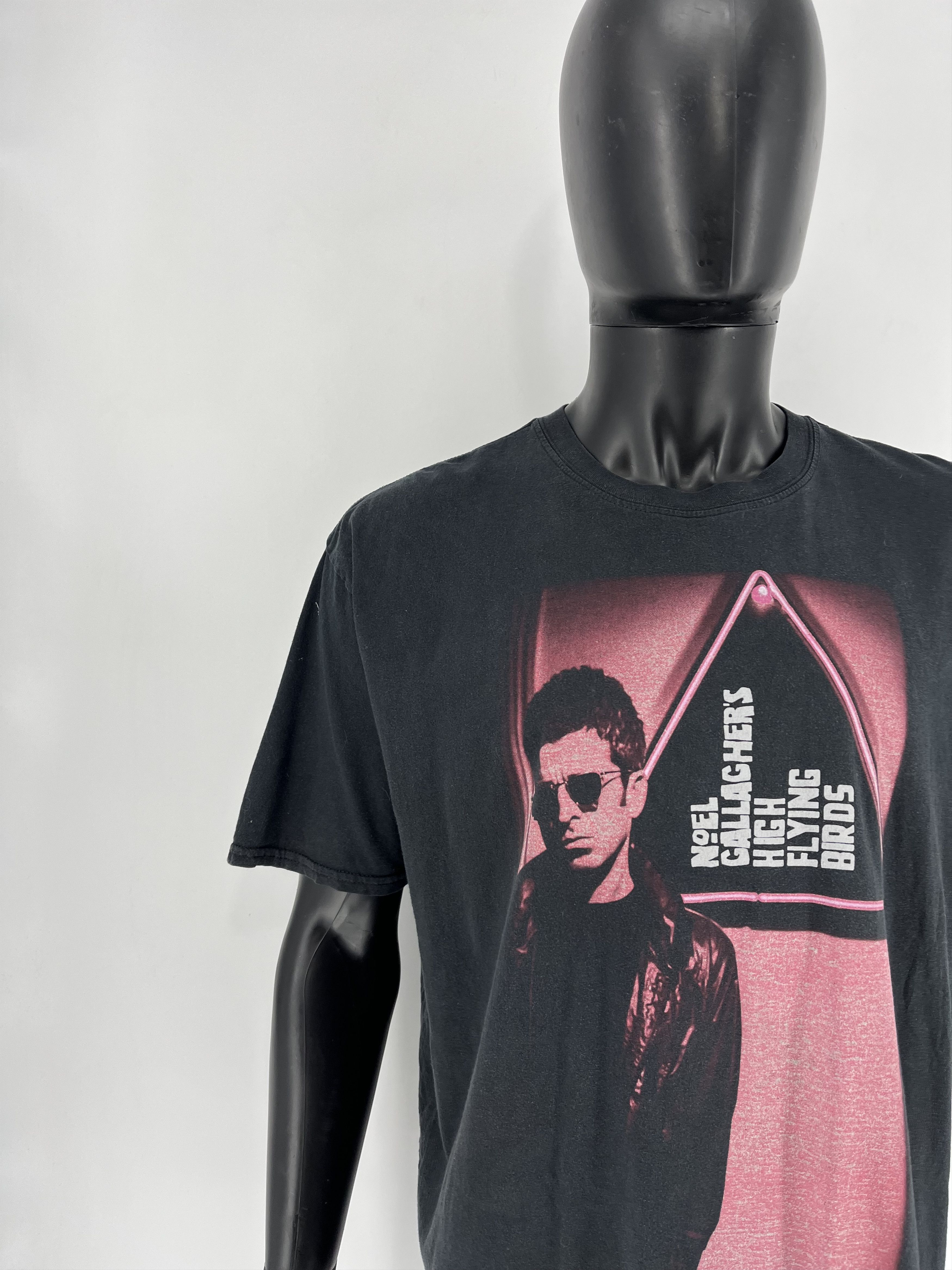 Band Tees Vintage Noel Gallagher's High Flying Birds (Queens Stone) Size US XL / EU 56 / 4 - 6 Thumbnail