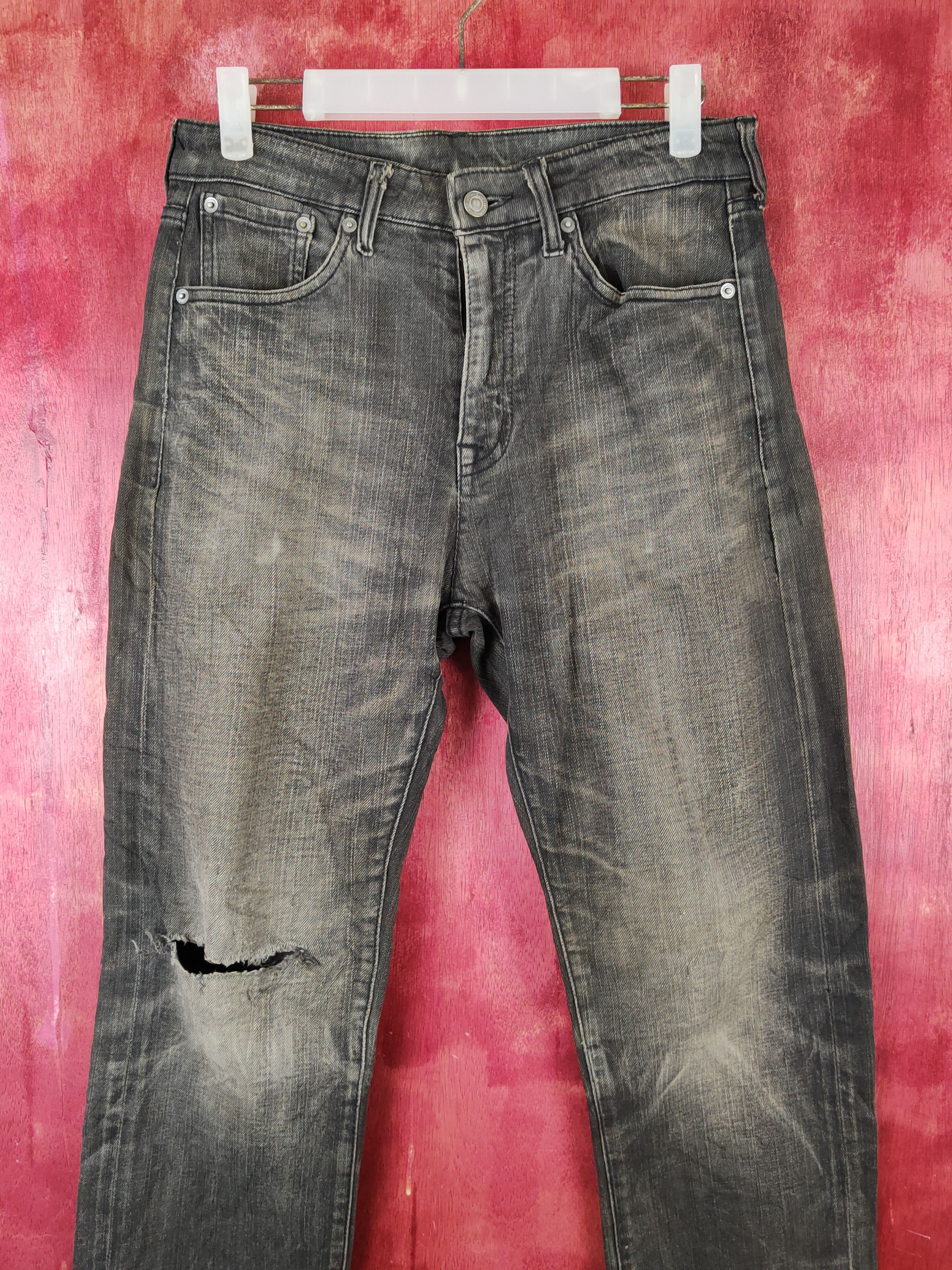 Japanese Brand Japanese Brand Black Faded Distressed Ripped Jeans #S1810 Size US 30 / EU 46 - 2 Thumbnail
