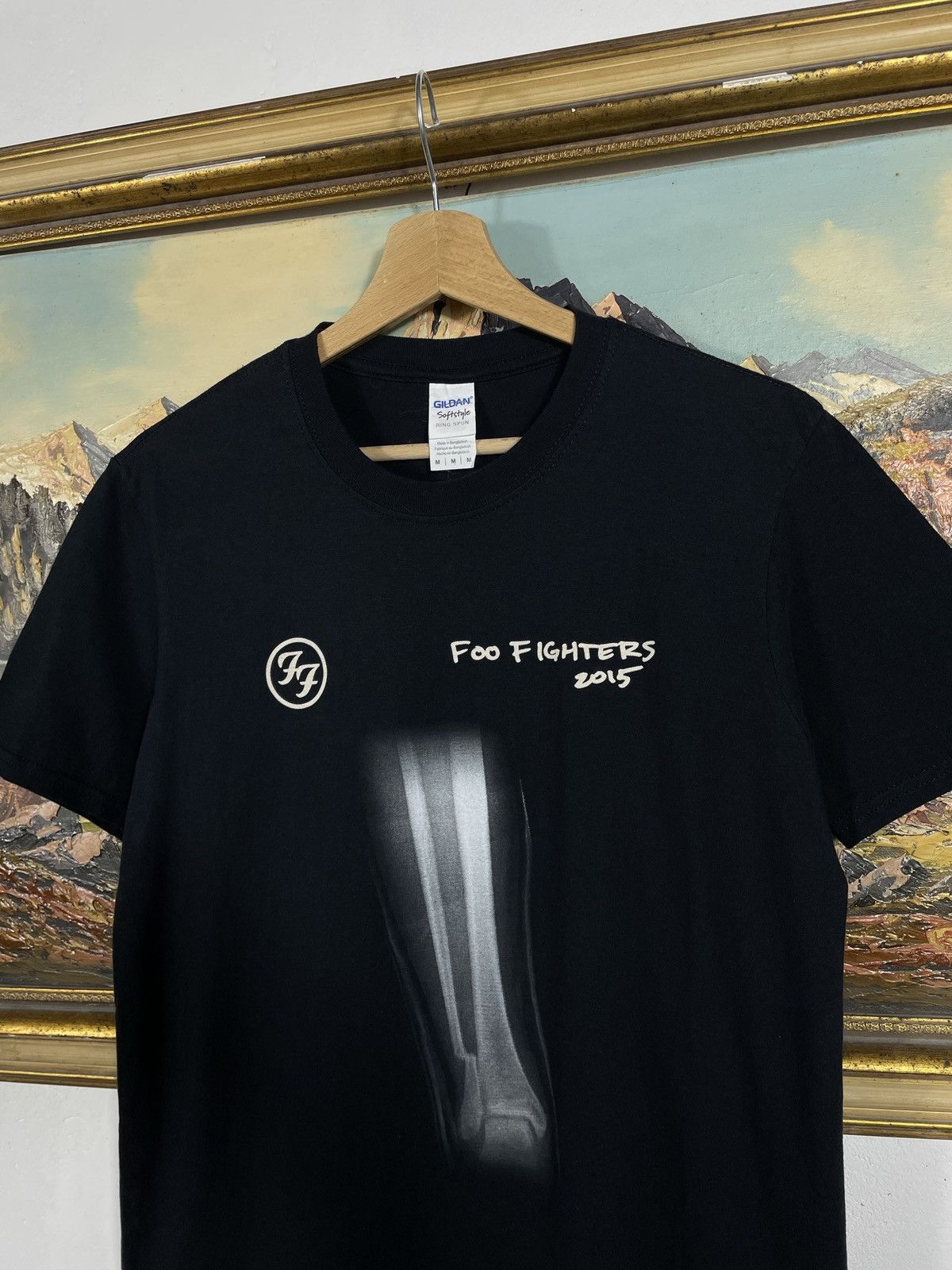 Band Tees Foo Fighters Vintage Black Tee Merch 2015 Rock Metal Band Size US M / EU 48-50 / 2 - 5 Thumbnail