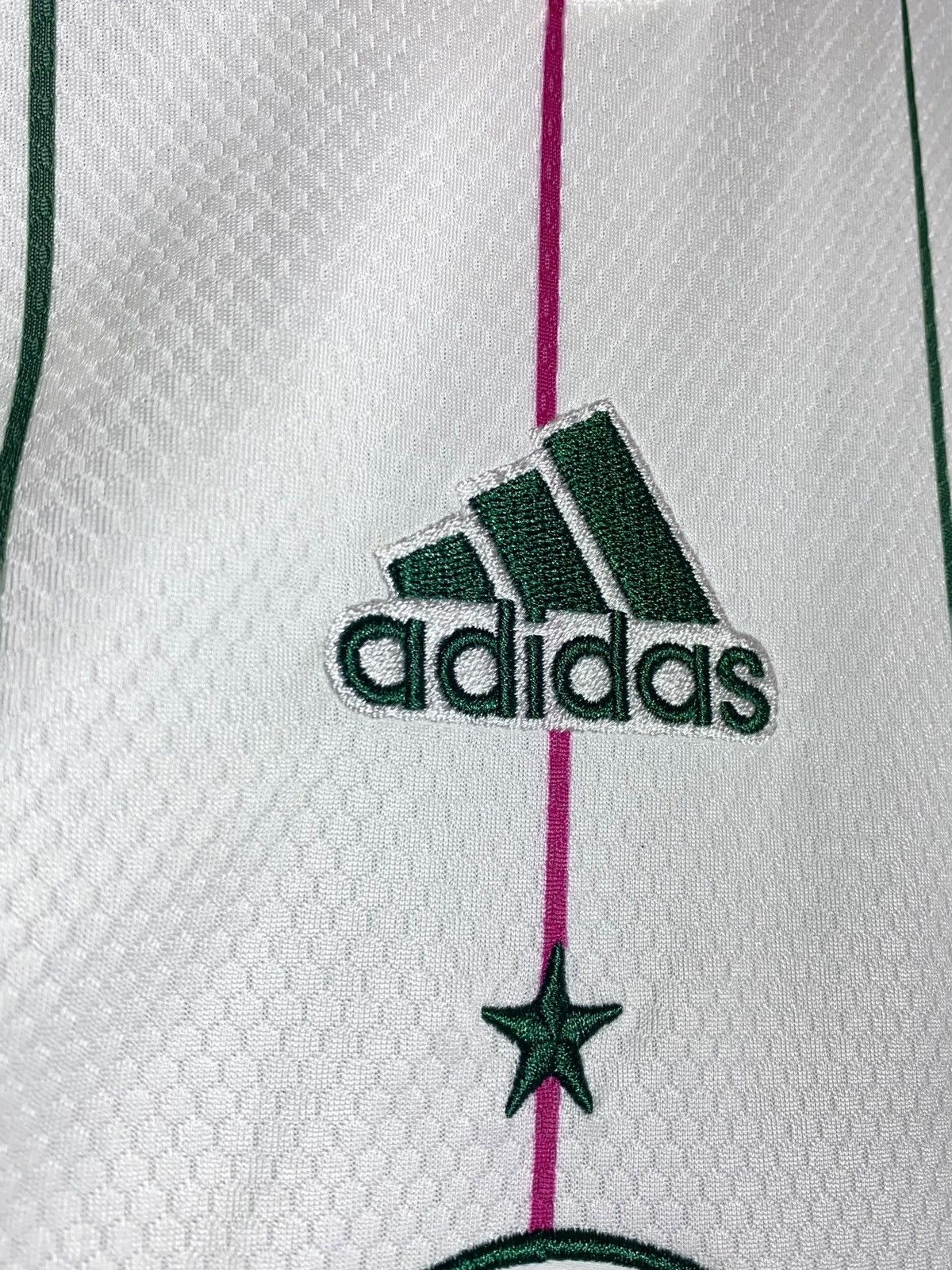 Adidas CELTIC AWAY JERSEY ADIDAS PRIMEGREEN XL STRIPES Size US XL / EU 56 / 4 - 5 Thumbnail