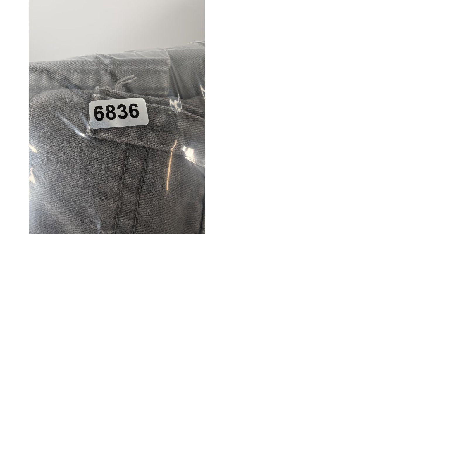 Gap VINTAGE Gap Pants Mens 35x30 Cargo Distressed Utility Workwear Y2K Outdoors Size US 35 - 10 Thumbnail