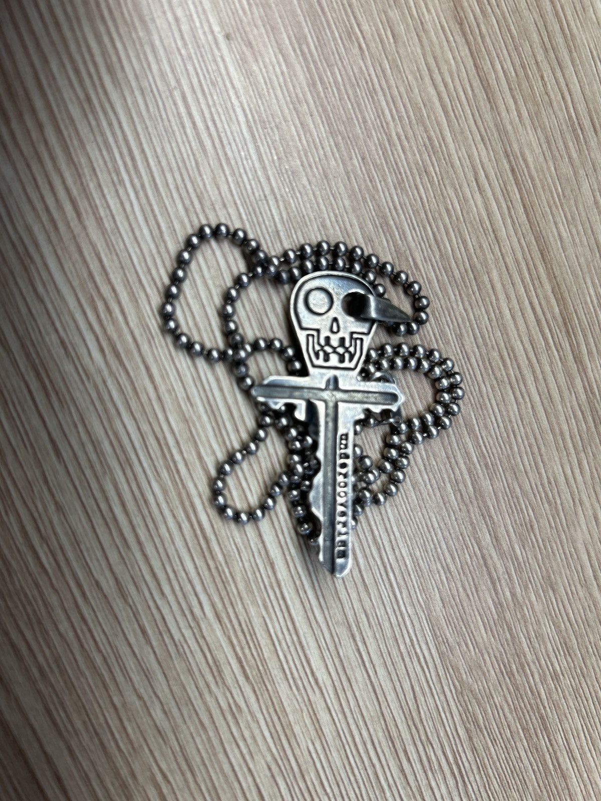 Undercover Undercover Undercover undercoverism silver skull key cross Size ONE SIZE - 4 Thumbnail
