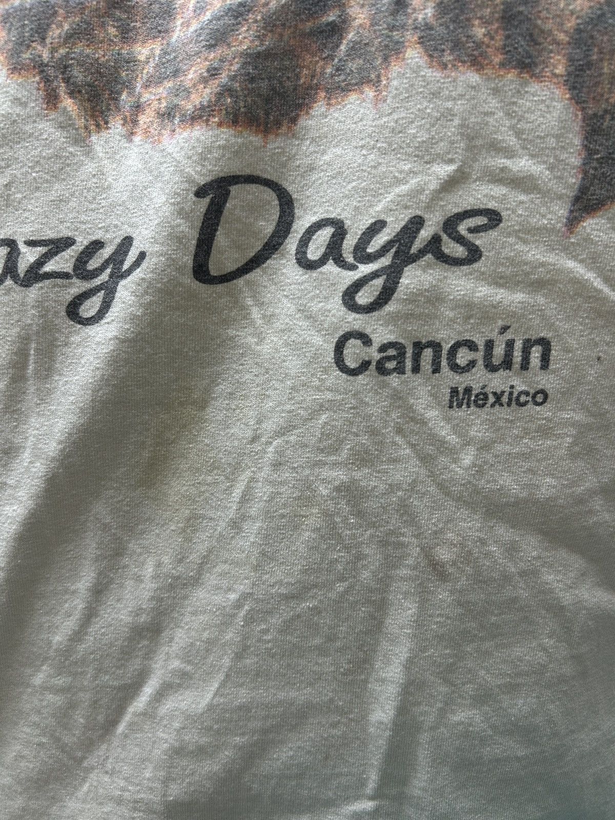 Vintage Vintage Lazy Dogs Cancun Mexico 90s T-Shirt Size S Size US S / EU 44-46 / 1 - 3 Thumbnail