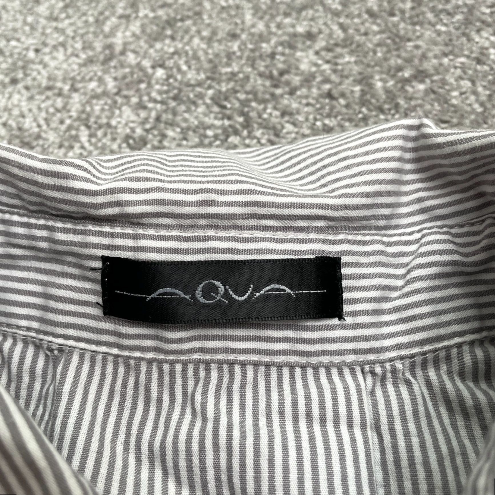 AQUA Aqua Button-Up Shirt Womens 6 Gray White Striped Long Sleeve Casual Knit 100% Cotton Regular Size M / US 6-8 / IT 42-44 - 4 Thumbnail