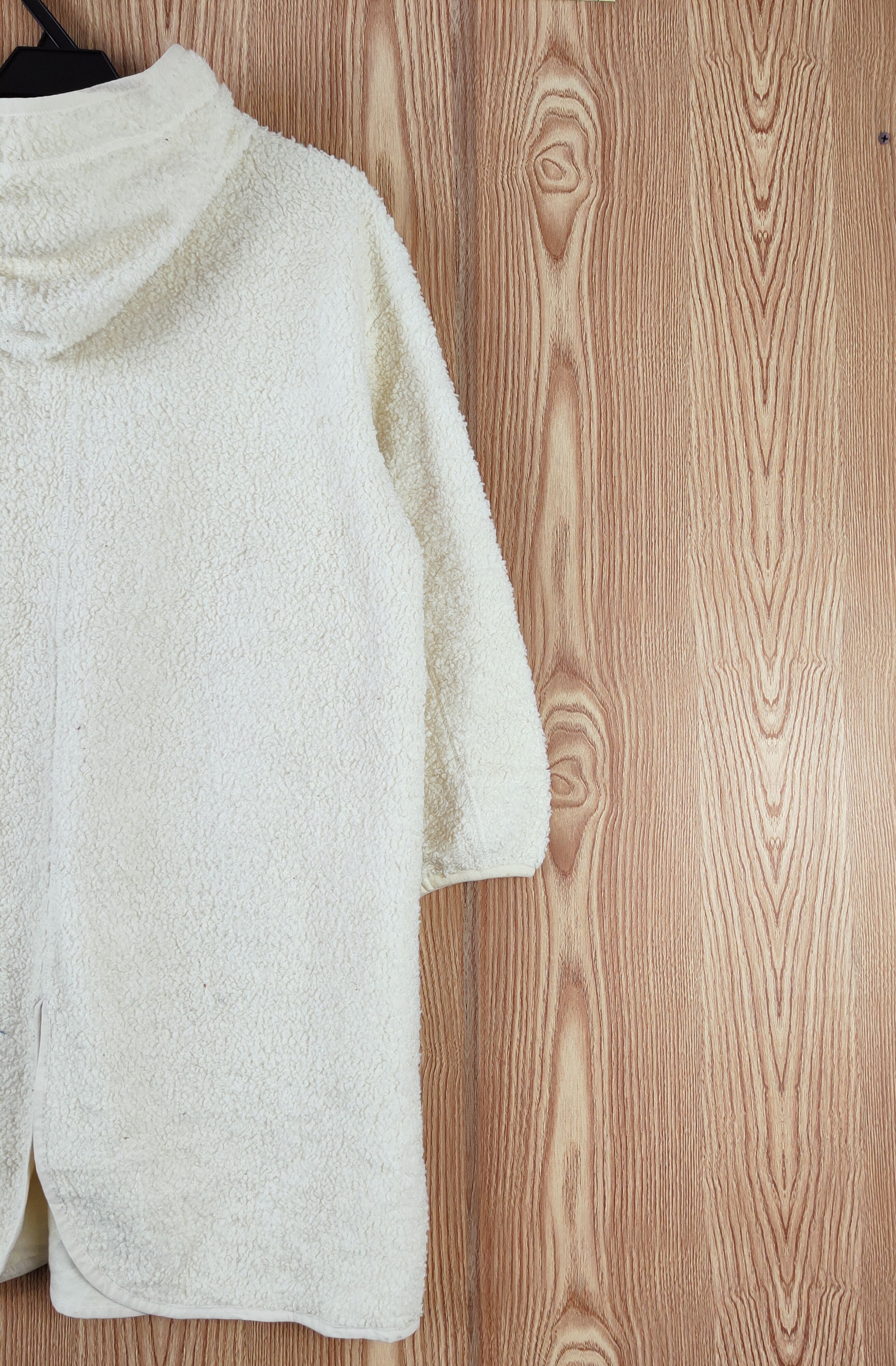 GU × Undercover GU ❌ Undercover Ivory Fur Hoodie Sweater COLLABORATION STUFF Size L / US 10 / IT 46 - 9 Thumbnail