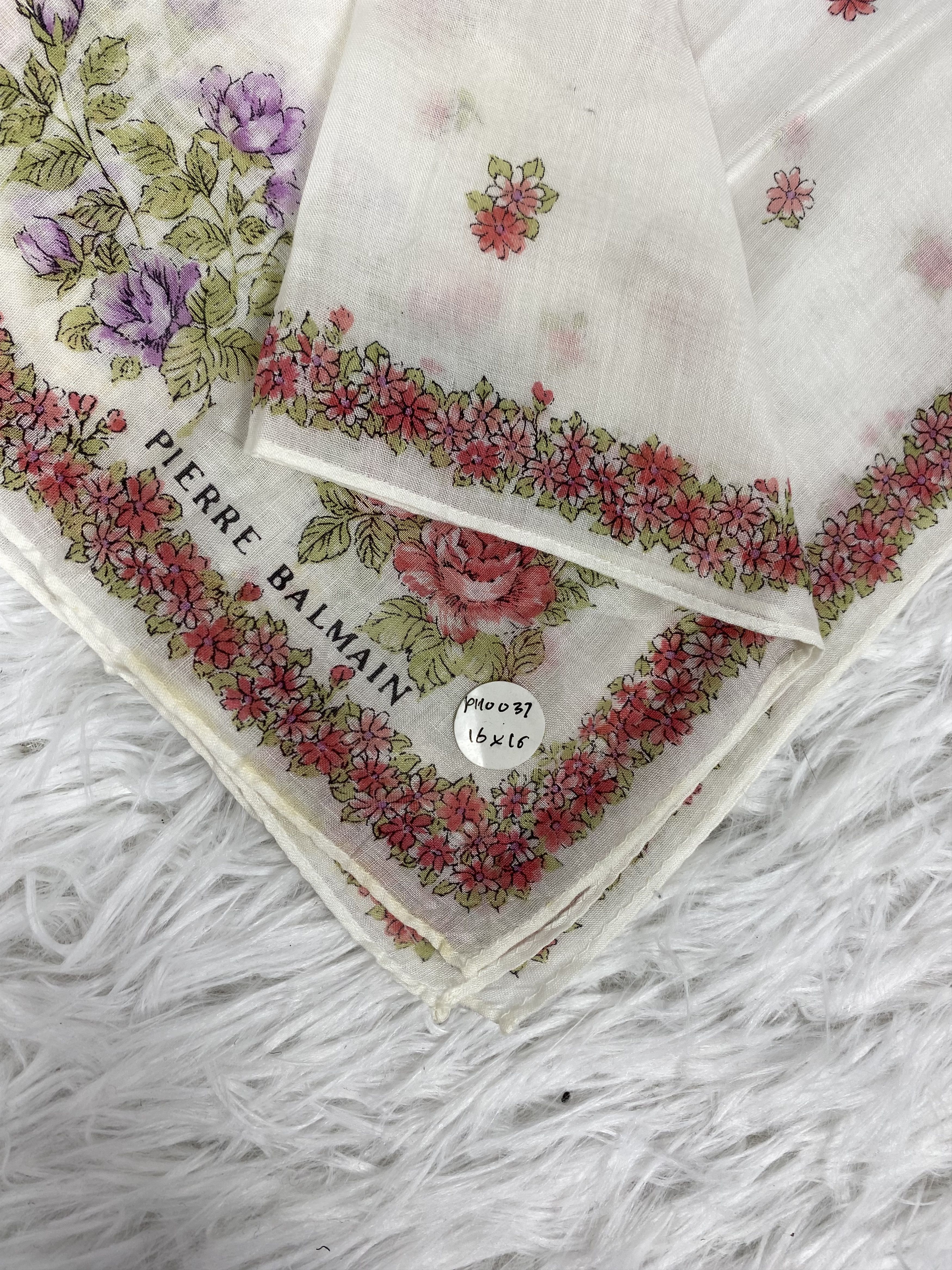 Pierre Balmain Vintage Pierre Balmain Handkerchief PH0037 Size ONE SIZE - 2 Thumbnail