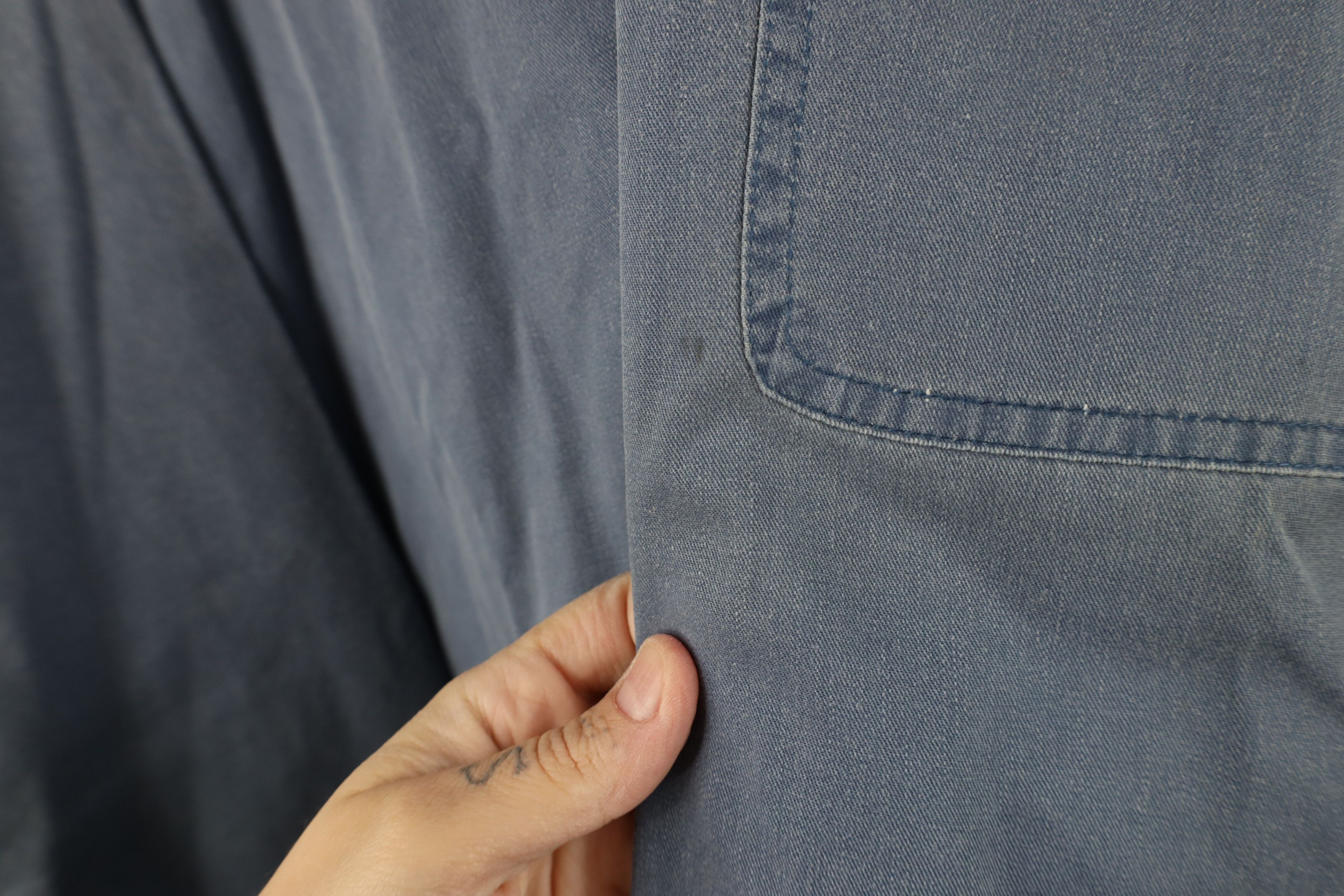 Vintage Vintage 90s Streetwear Stonewash Collared Button Down Shirt Size US L / EU 52-54 / 3 - 5 Thumbnail