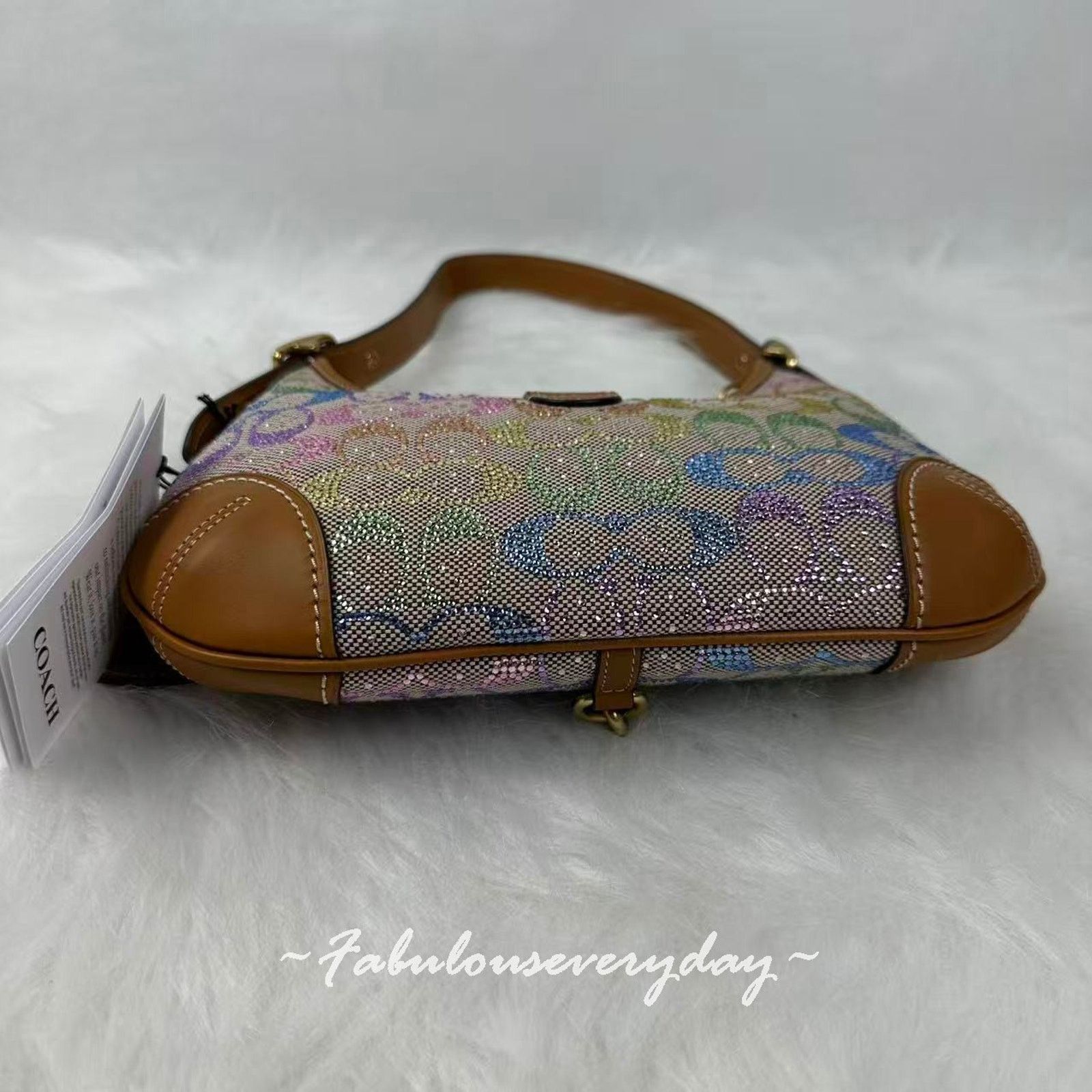 Coach Coach Hamptons HobO Shoulder Crystal Sig Jacquard Rainbow Size ONE SIZE - 9 Thumbnail