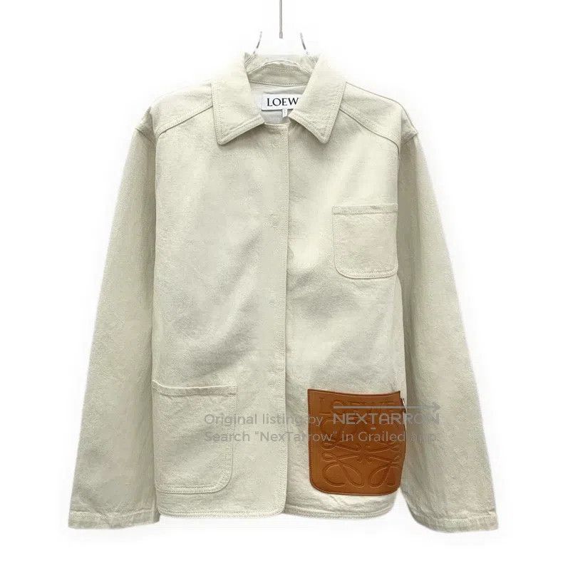 Loewe Loewe Ivory White Logo Embossed Cotton Collar Long Sleeve Size XS / US 0-2 / IT 36-38 - 1 Thumbnail