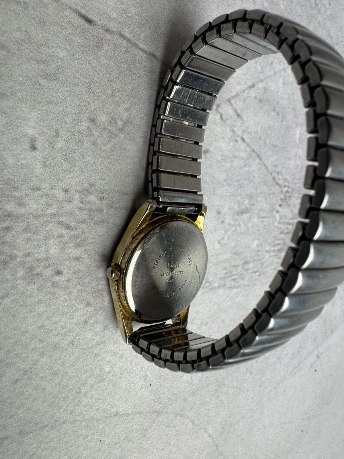 Japanese Brand Vintage Q&Q Watch men’s Size ONE SIZE - 8 Thumbnail