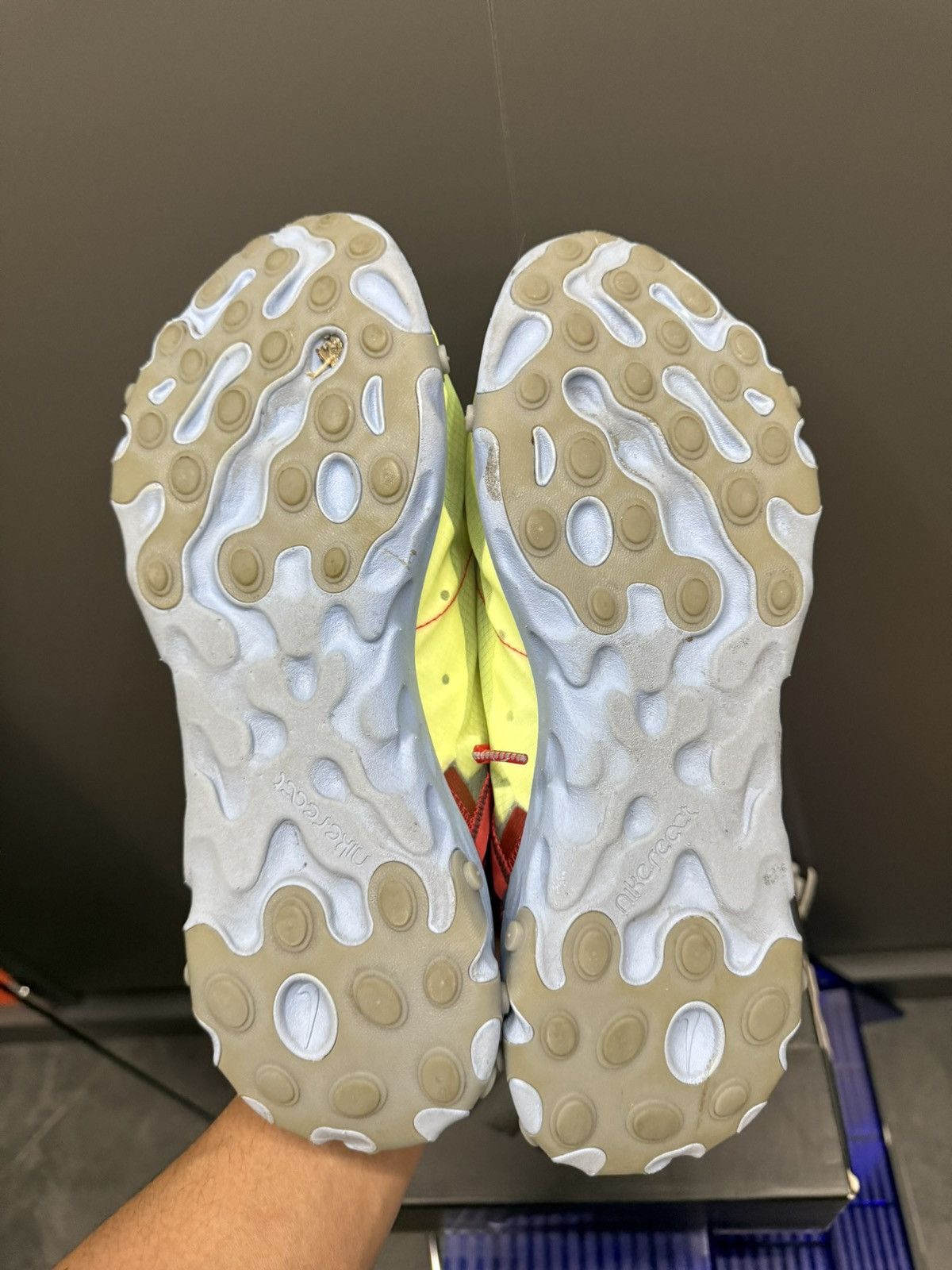 Nike × Undercover Nike React Element 87 Undercover Volt BQ2718-700 Size 9.5 Size US 9.5 / EU 42-43 - 5 Thumbnail