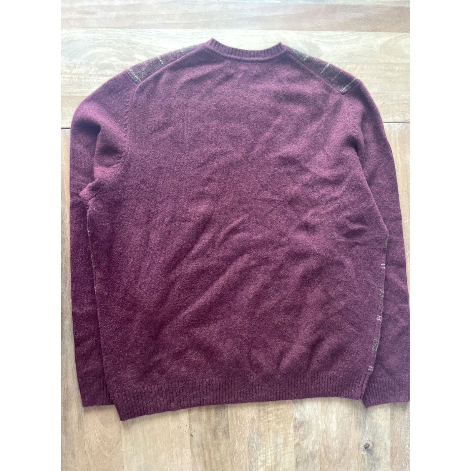 Brooks Brothers VINTAGE Brooks Brothers Sweater Men XL Plaid Crew Neck Pullover 100% Scottish Lambswool Red Knit Wool Long Sleeve Size US XL / EU 56 / 4 - 2 Thumbnail