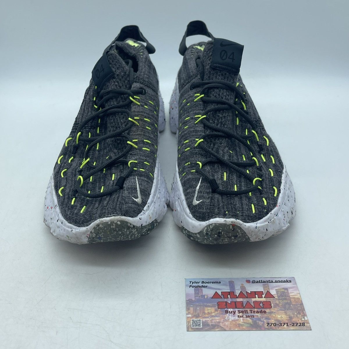 Nike Space hippie black volt Size US 9.5 / EU 42-43 - 2 Thumbnail