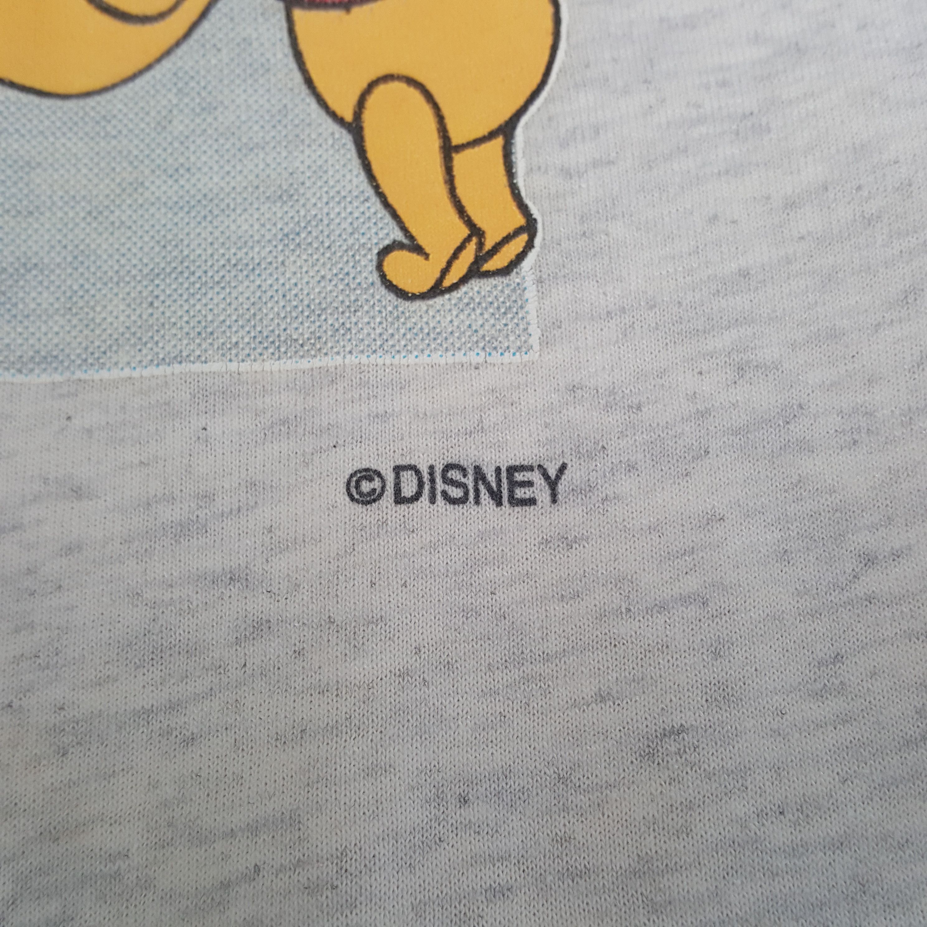 Vintage Winnie The Pooh Disney Character Vintage Tshirt RR7 Size US M / EU 48-50 / 2 - 8 Thumbnail