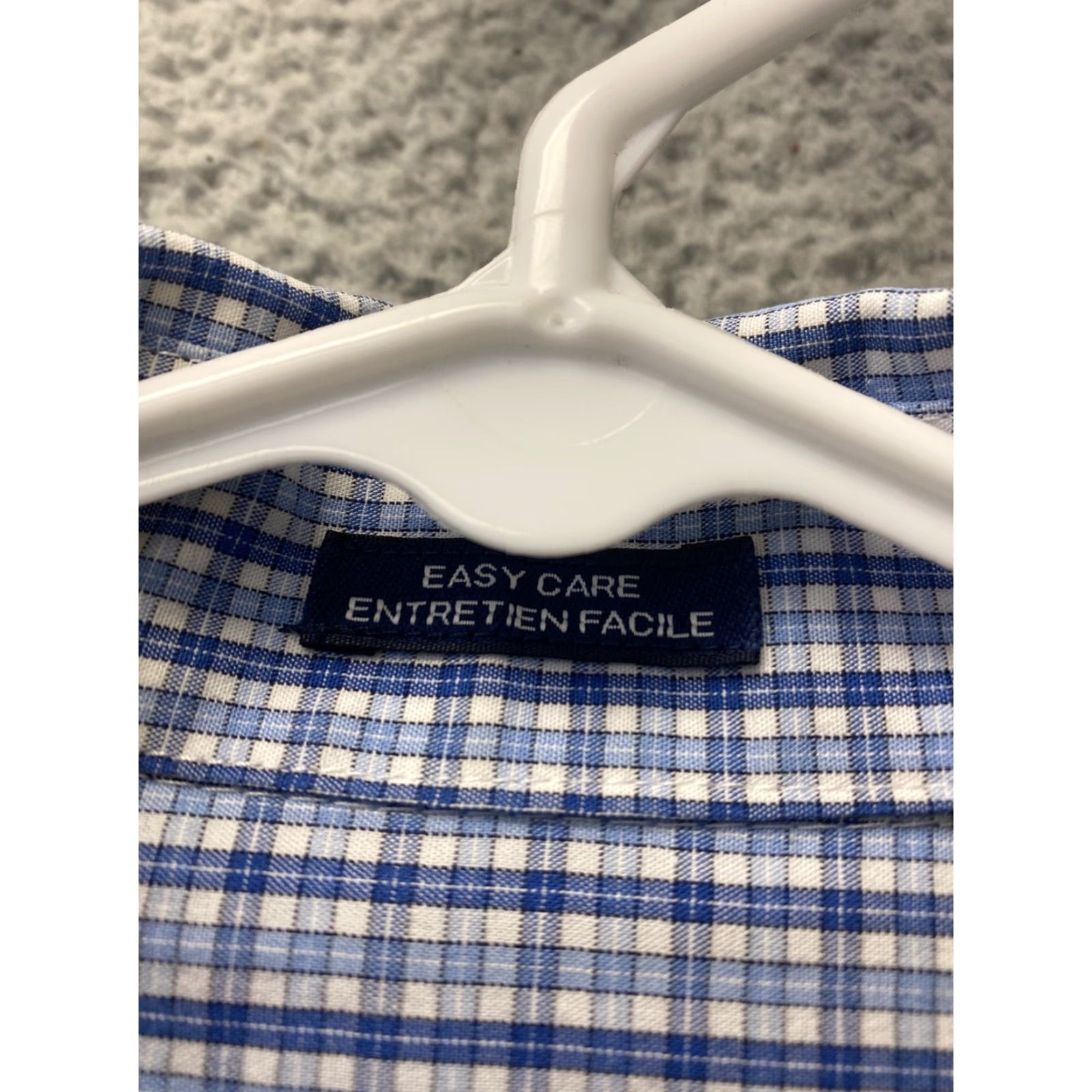 Izod IZOD Dress Shirt Men Blue Check Long Sleeve Button-Down Regular Fit XL 103-33 / 10333 Mens Shirt Size 46R - 5 Thumbnail
