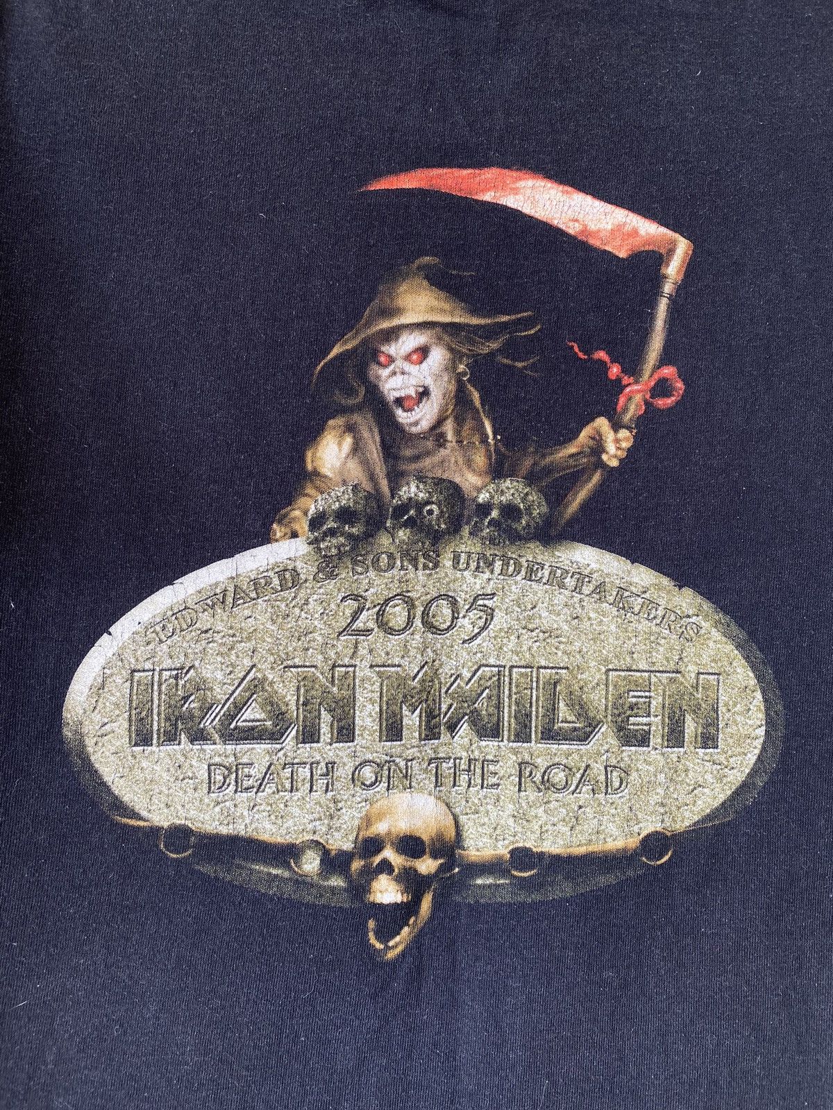 Fruit Of The Loom × Iron Maiden × Vintage Iron Maiden Death On The Road T Shirt 2005 Size US M / EU 48-50 / 2 - 3 Thumbnail
