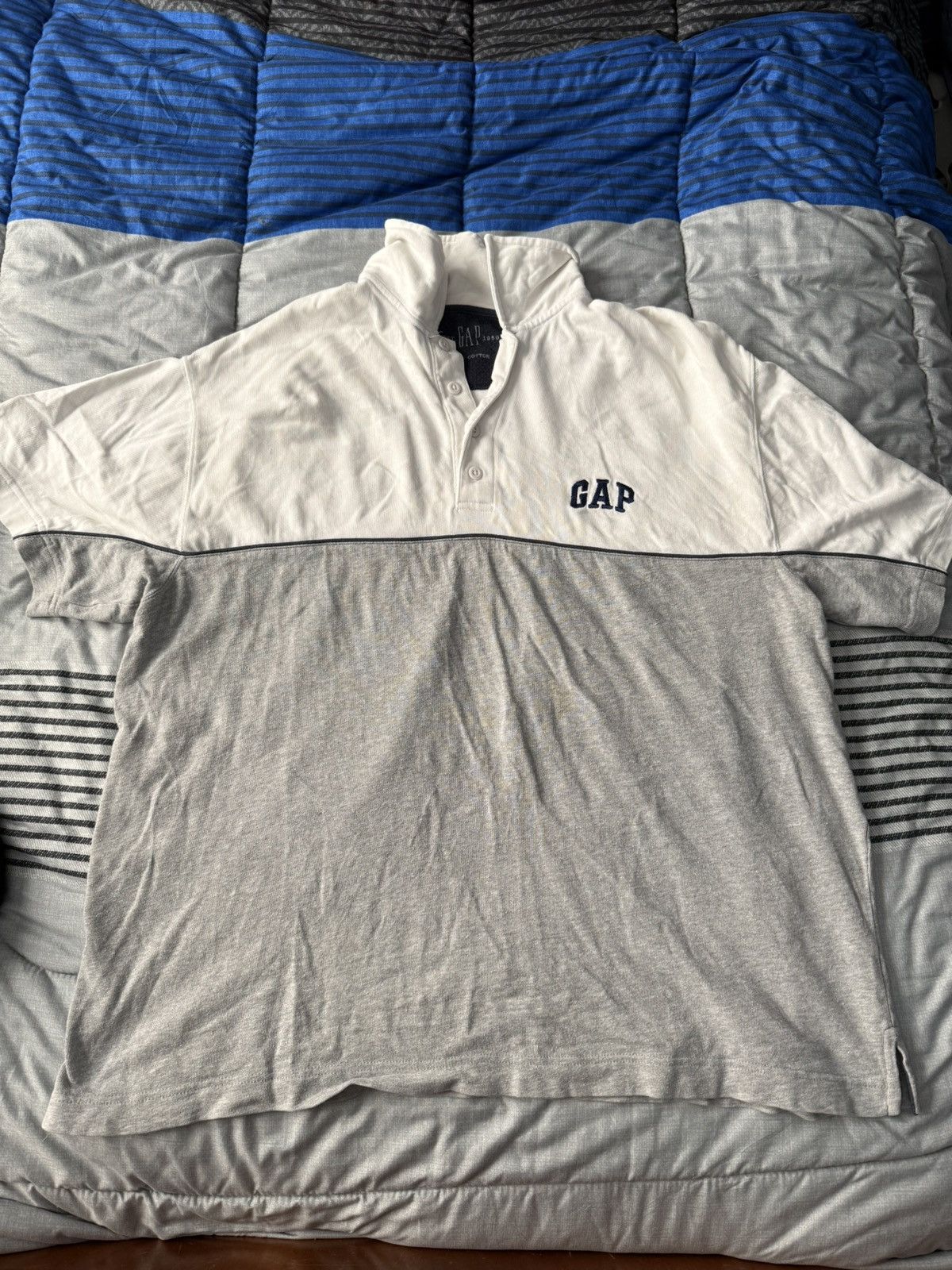 Gap Gap grey and white polo shirt with embroidery Size US M / EU 48-50 / 2 - 1 Thumbnail