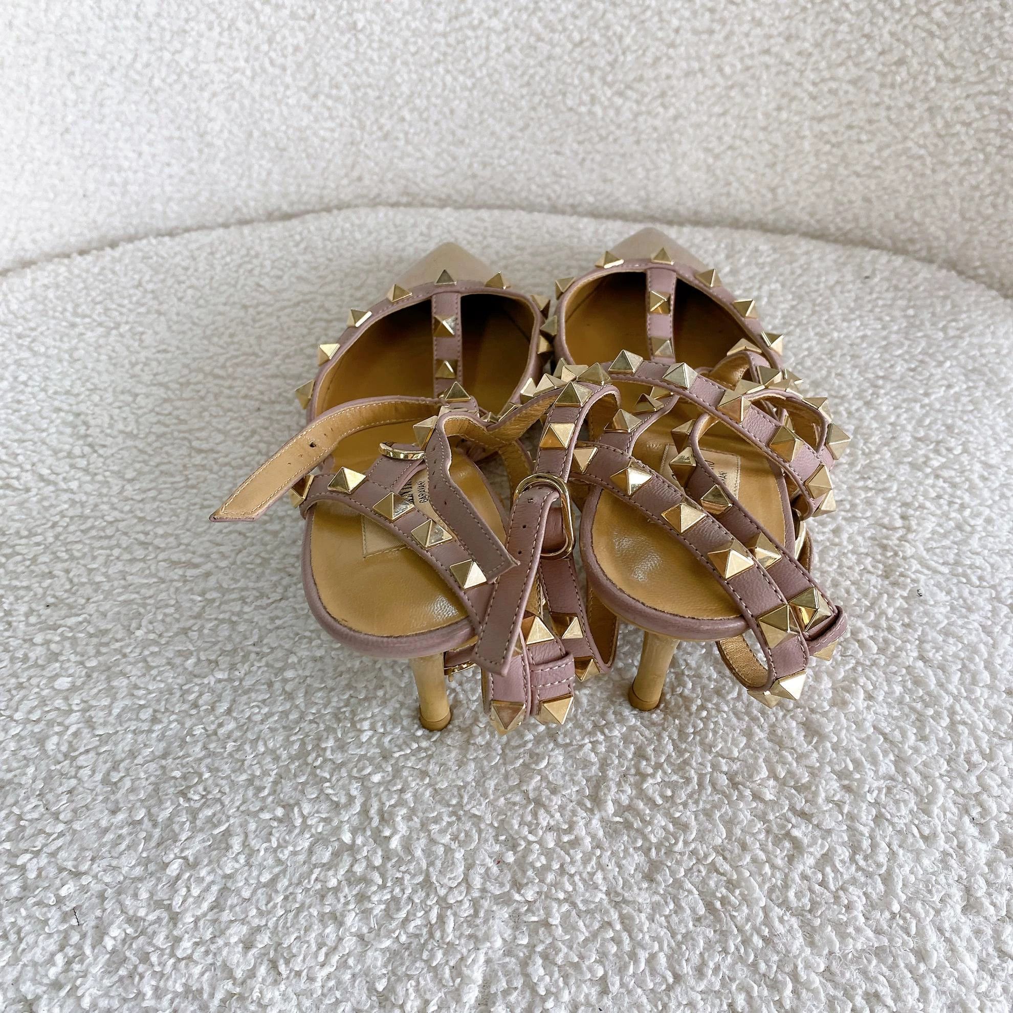 Valentino Valentino Patent Leather Studded Heels 37 (3743) Size US 6.5 / IT 36.5 - 4 Thumbnail