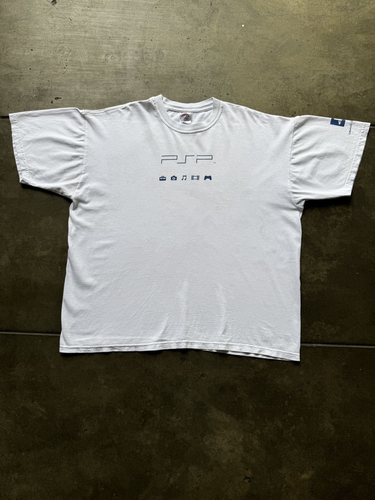 Vintage Rare ‘00s PSP Promo Tee Shirt Playstation PS2 Video Game Size US XL / EU 56 / 4 - 2 Thumbnail