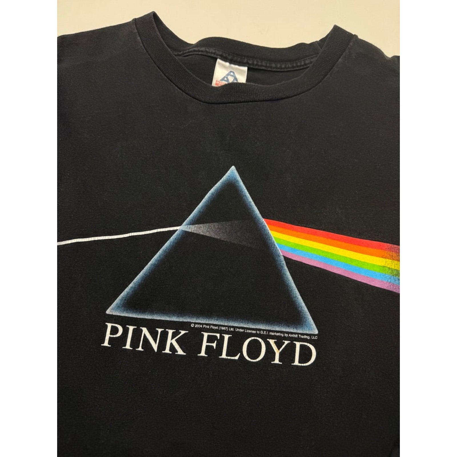 Vintage Vintage 2004 Pink Floyd Dark Side Of The Moon Rock L Y2K Size US L / EU 52-54 / 3 - 5 Thumbnail
