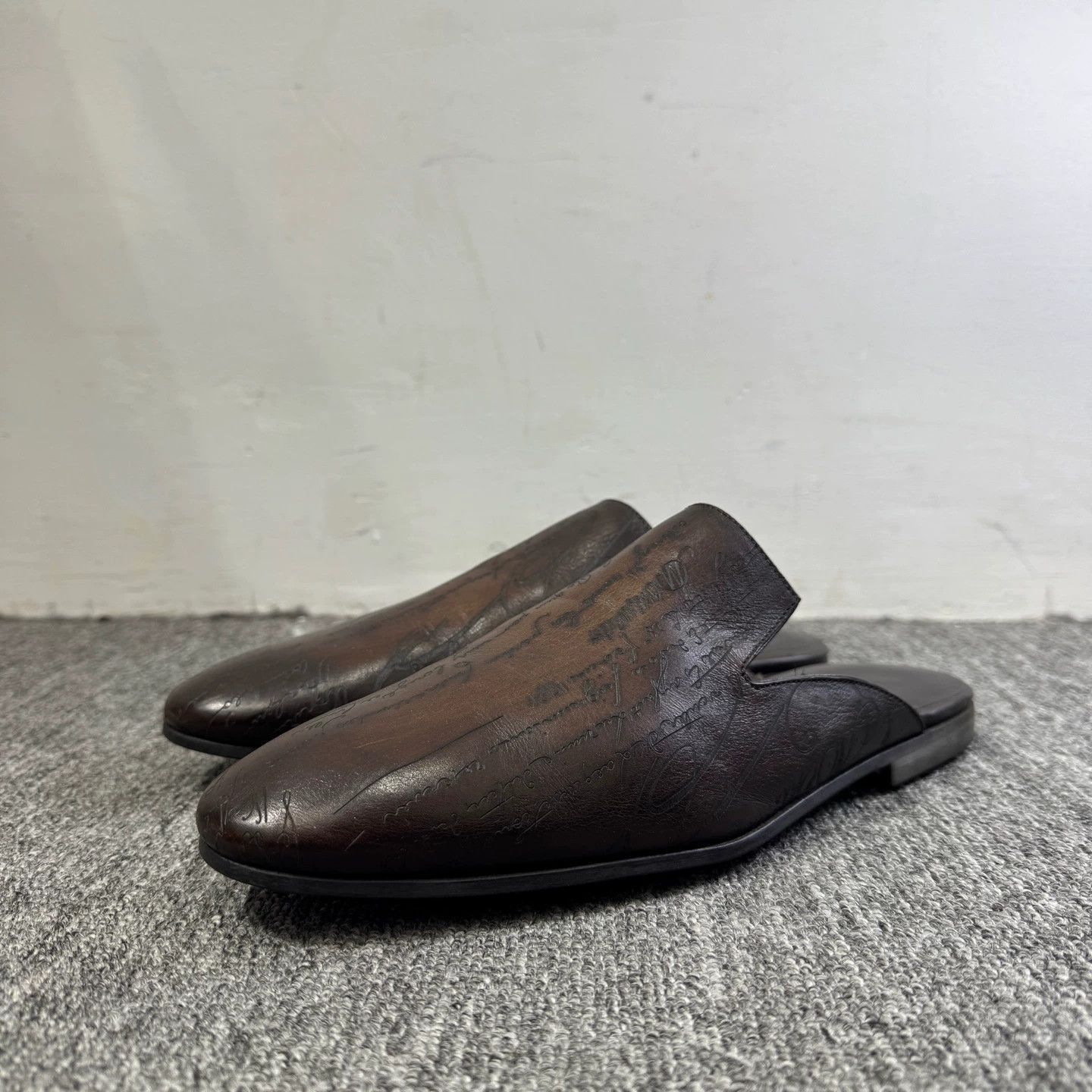 Black Leather Slip-On Mules Size 7