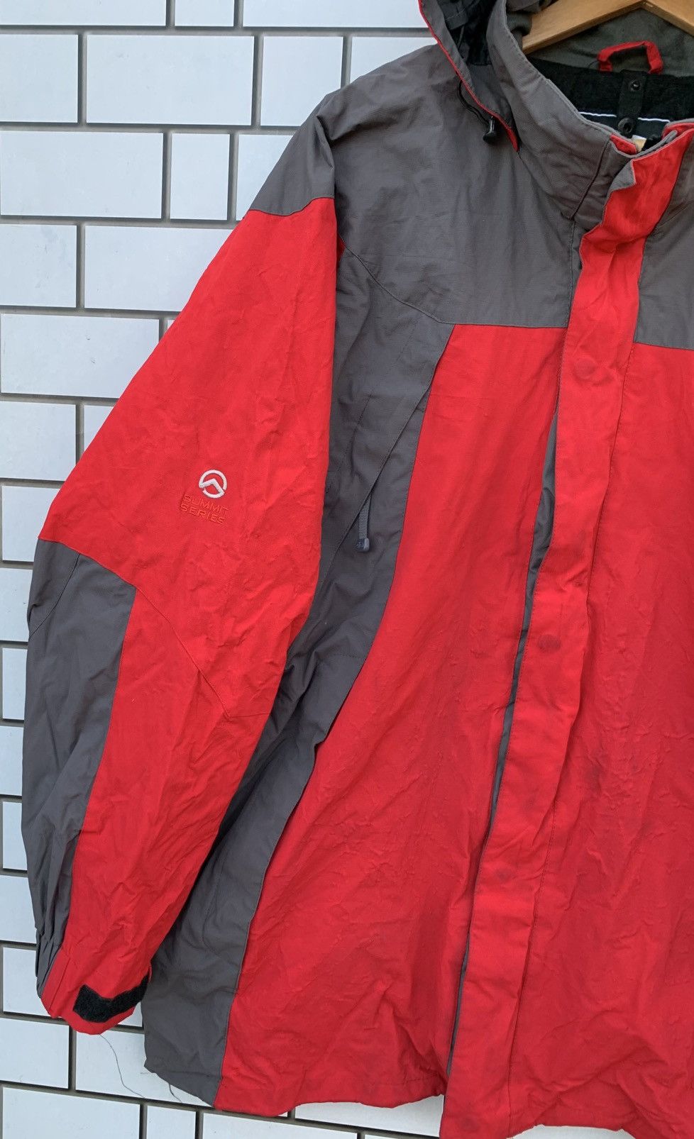 The North Face Vintage The North Face Summit Series Waterproof Jacket Size US XL / EU 56 / 4 - 9 Thumbnail