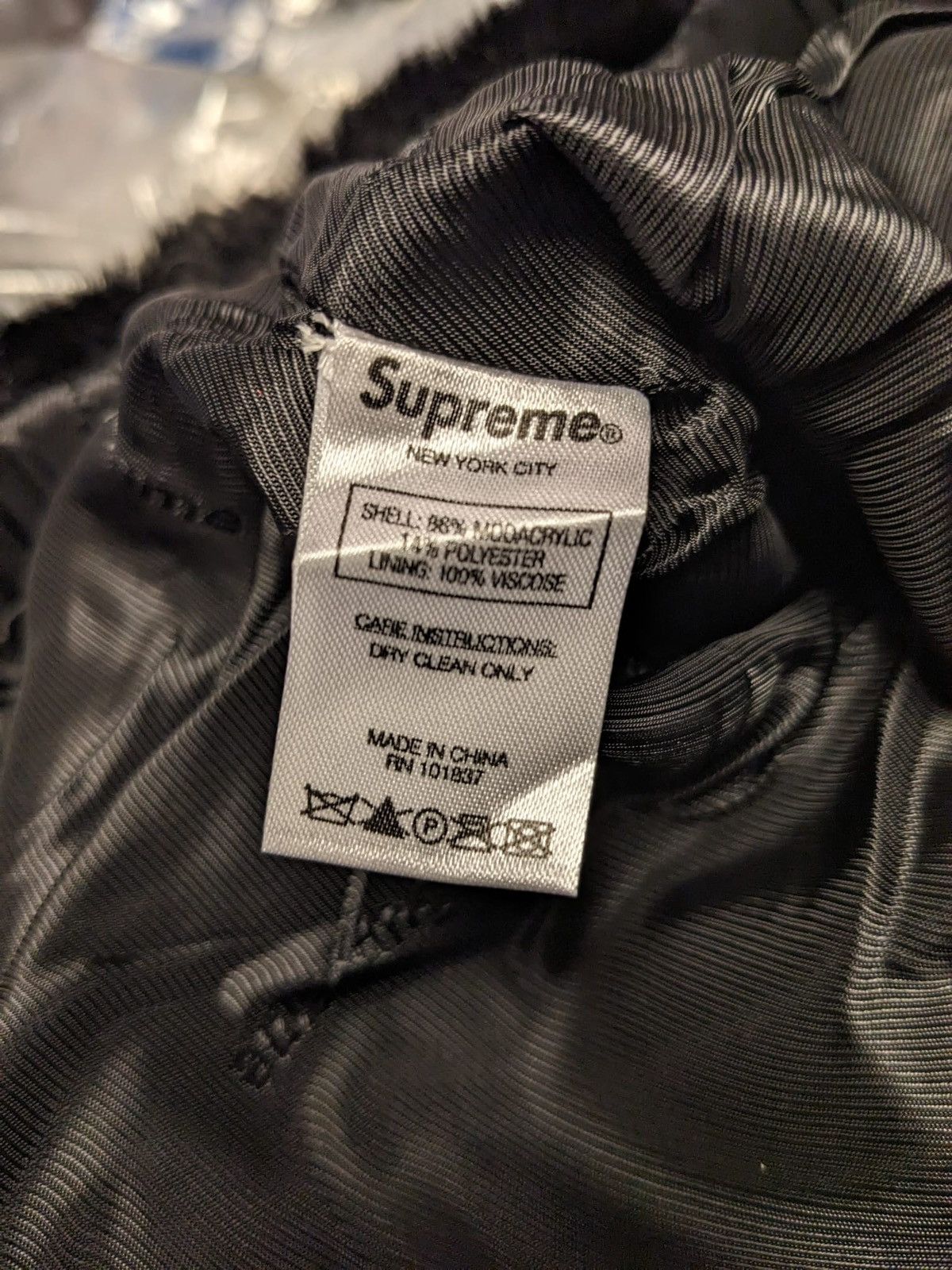 Supreme SS17 SUPREME FAUX FUR BOMBER JACKET BLACK M 2017 Size US M / EU 48-50 / 2 - 7 Thumbnail