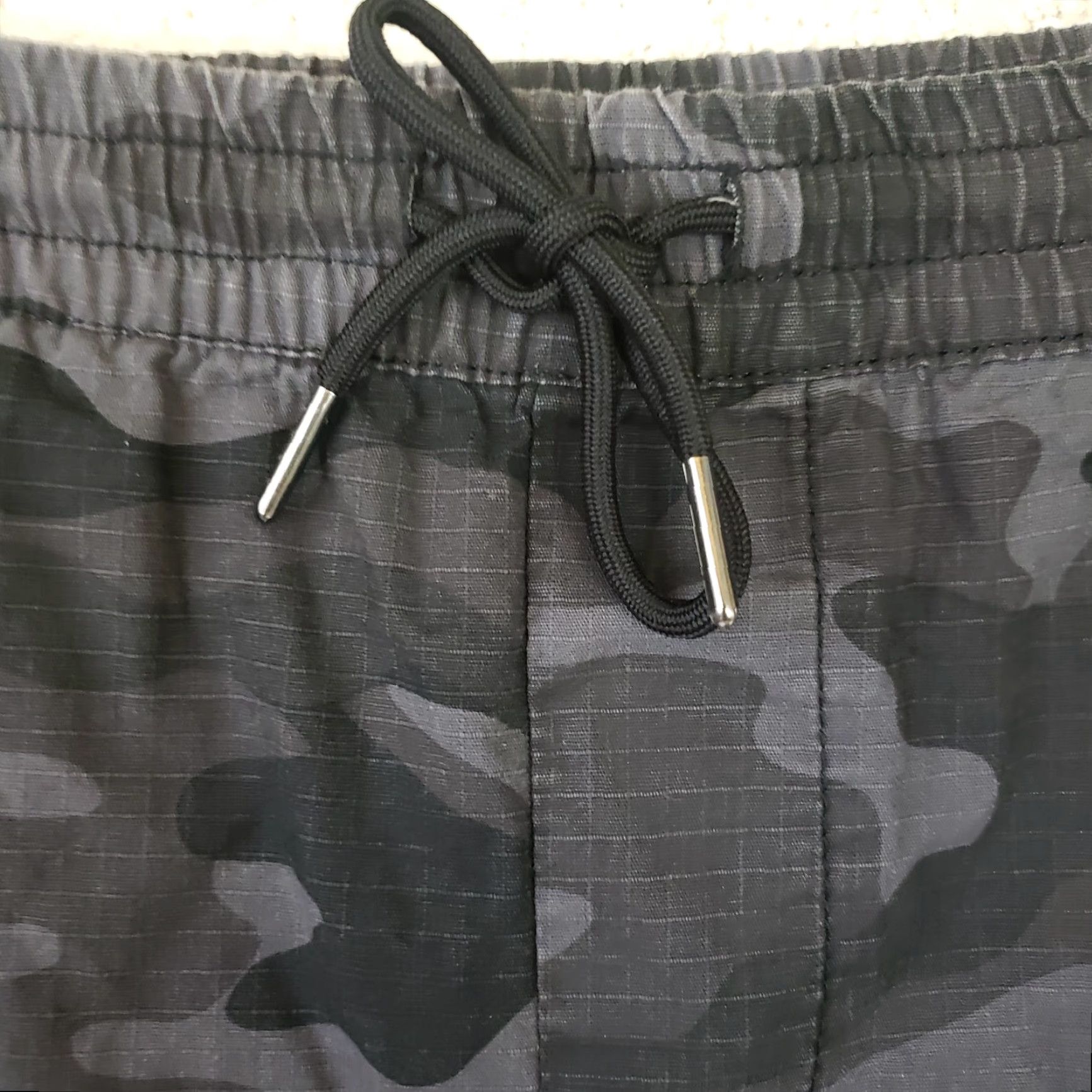 Vintage Lazer Drawstring Shorts Men’s L Black Camo Cotton Cargo 36x11 Size US 33 - 7 Thumbnail