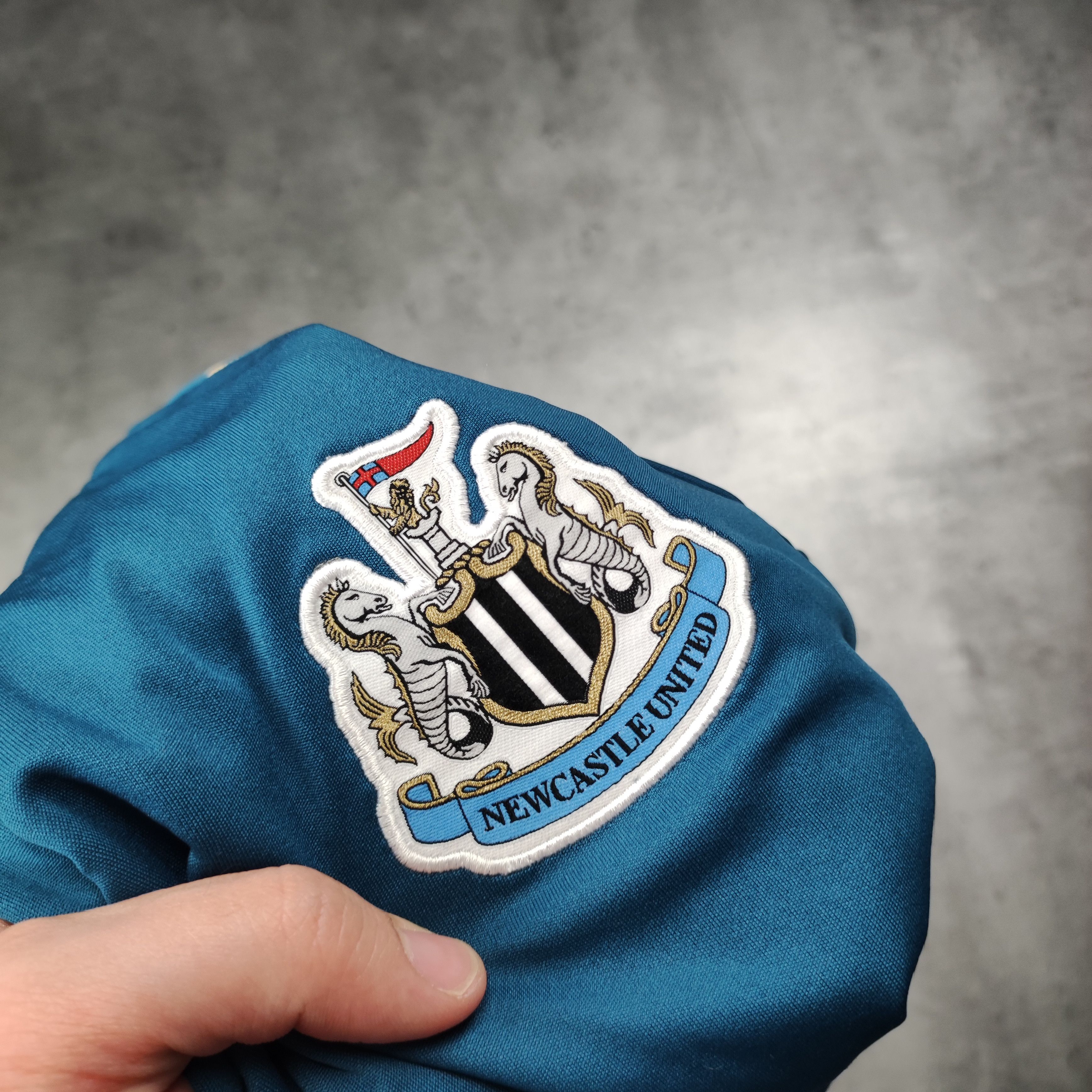 Puma Puma x Newcastle United Football Soccer Training Jersey Size US L / EU 52-54 / 3 - 5 Thumbnail