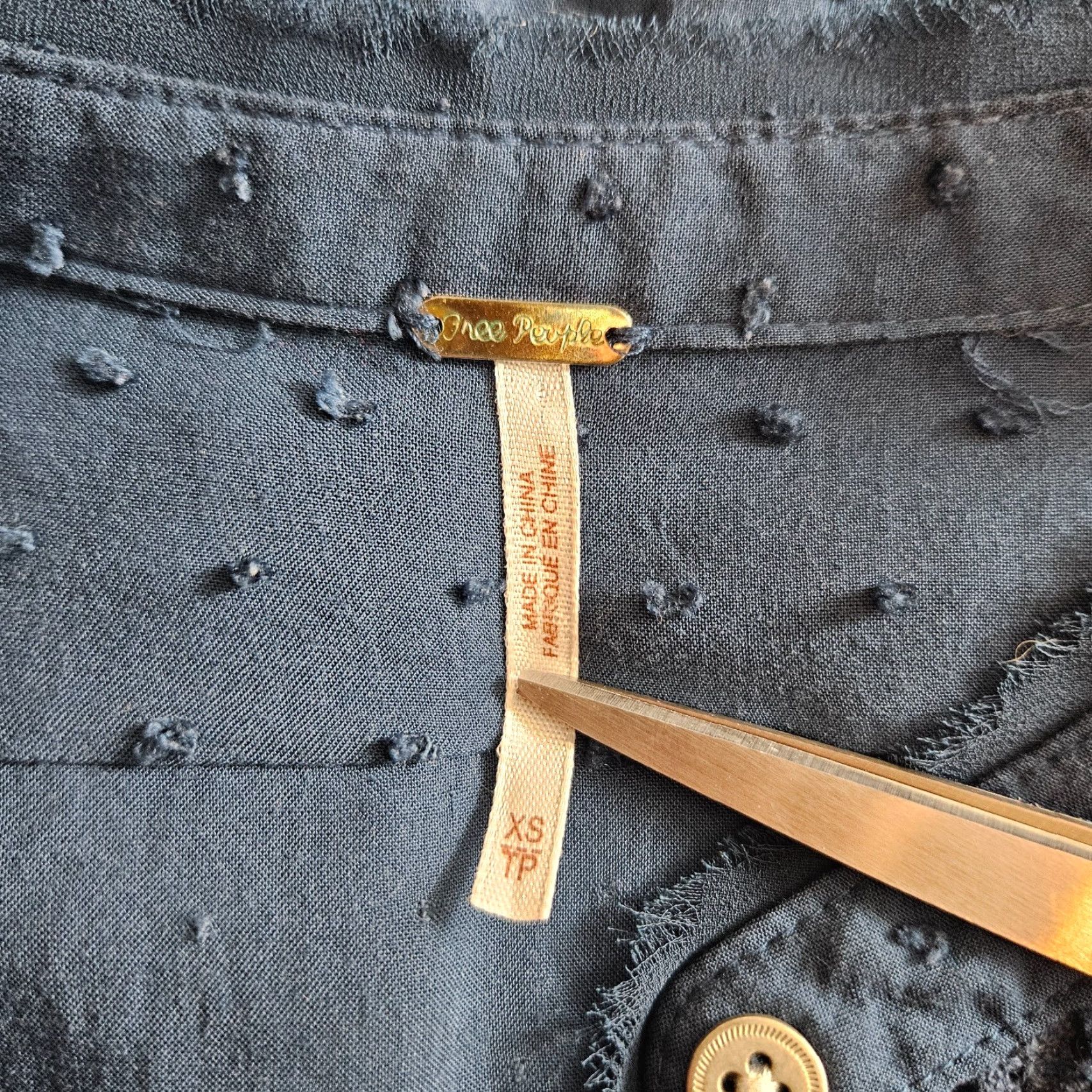 Free People Free People Button-Up Top XS Womens Blue Rayon Long Sleeve - NS? Size XS / US 0-2 / IT 36-38 - 5 Thumbnail