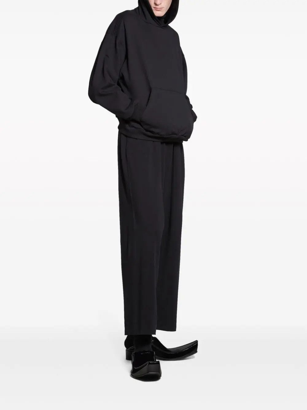 Balenciaga o1mt1gz0225 Hoodie Medium Fit in Black Size US XXL / EU 58 / 5 - 2 Thumbnail
