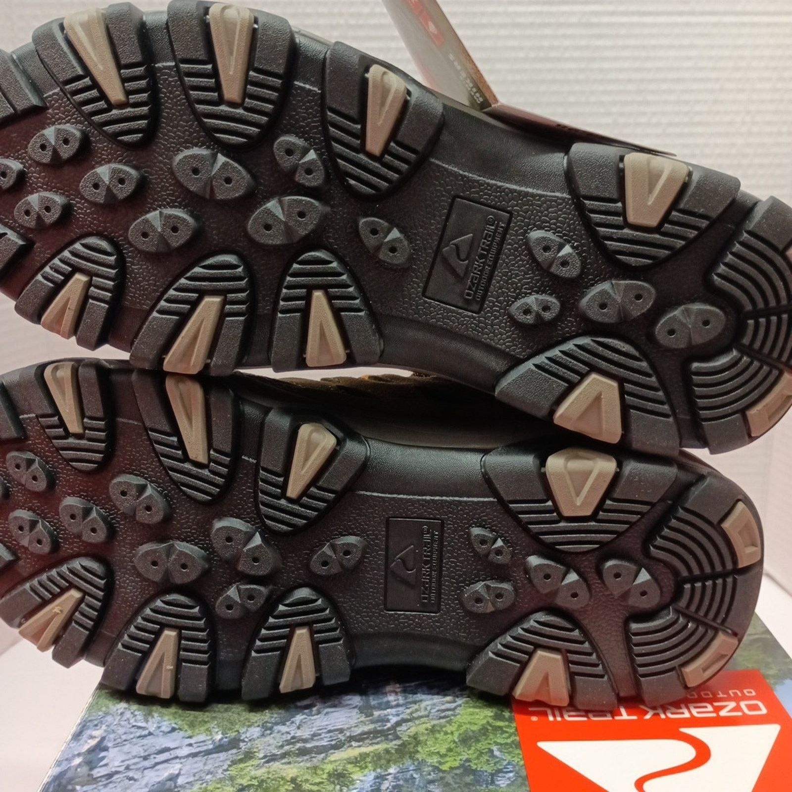 Other Ozark Trail Men Waterproof Hiking Shoes Size 8 Taupe Leather Size US 8 / EU 41 - 7 Thumbnail