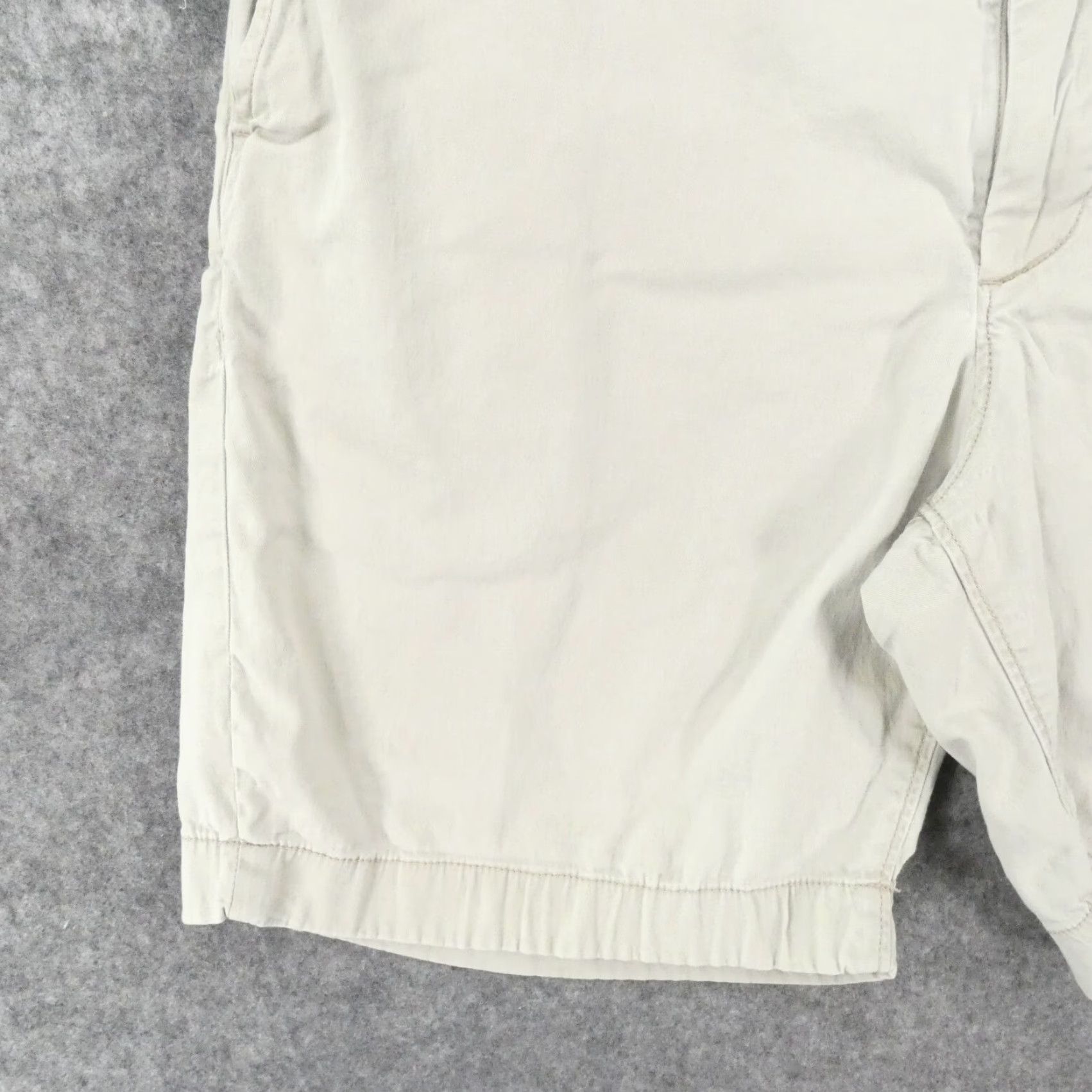 Faherty Faherty Shorts Mens 35 Chino Flat Front Beige Casual Preppy Size US 35 - 3 Thumbnail