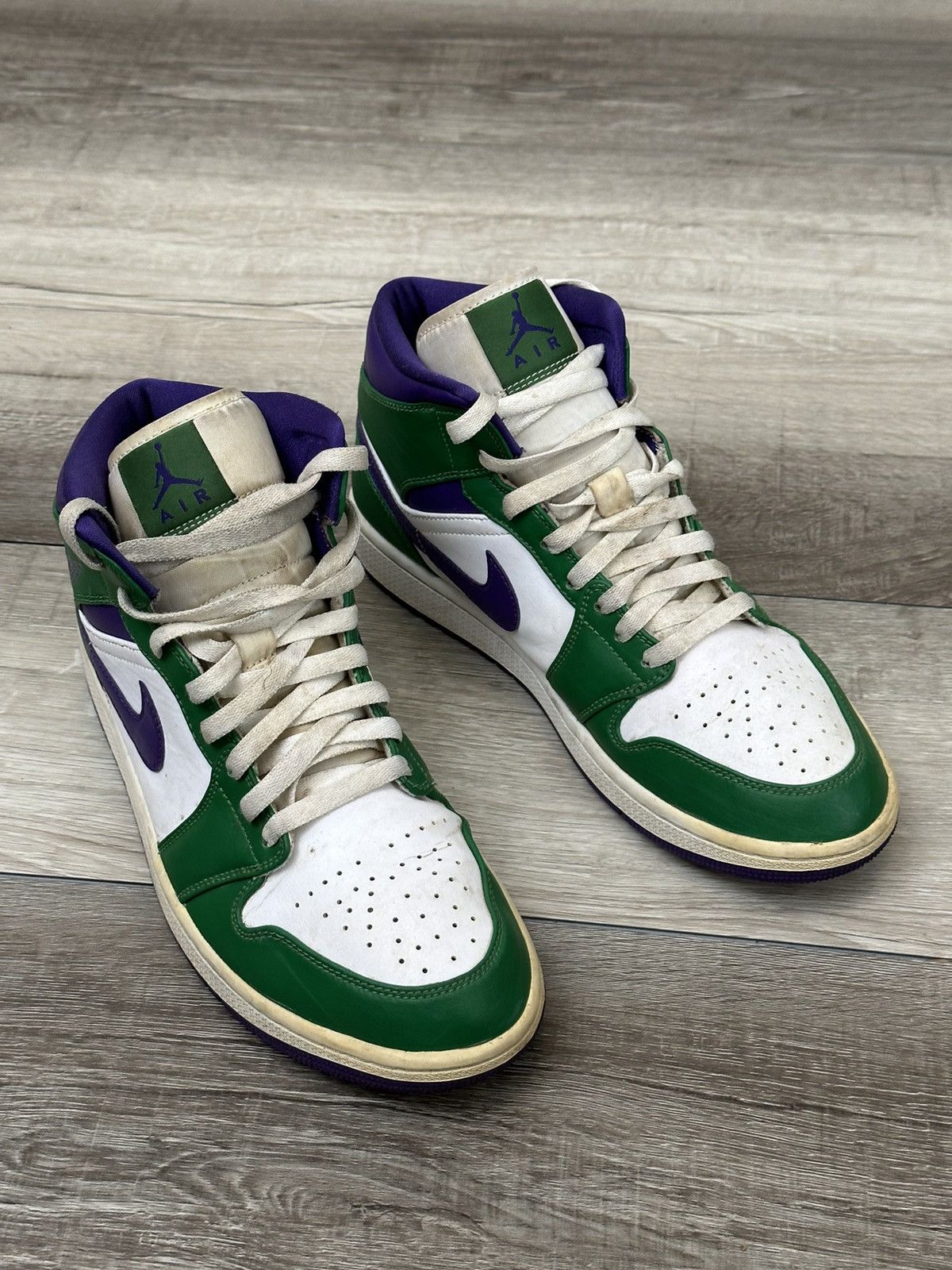 Jordan Brand × Nike RARE Jordan 1 Mid " Incredible Hulk " Sz. 9.5 Purple + Green Size US 9.5 / EU 42-43 - 8 Thumbnail