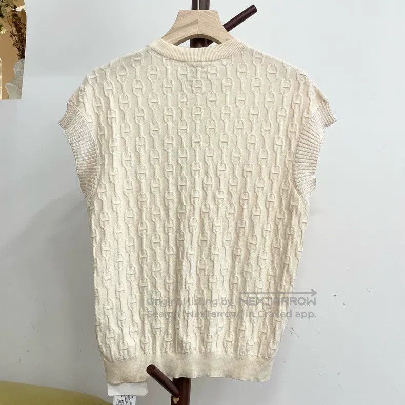 Hermes Hermes Beige silk and cashmere full print Size XS / US 0-2 / IT 36-38 - 2 Thumbnail