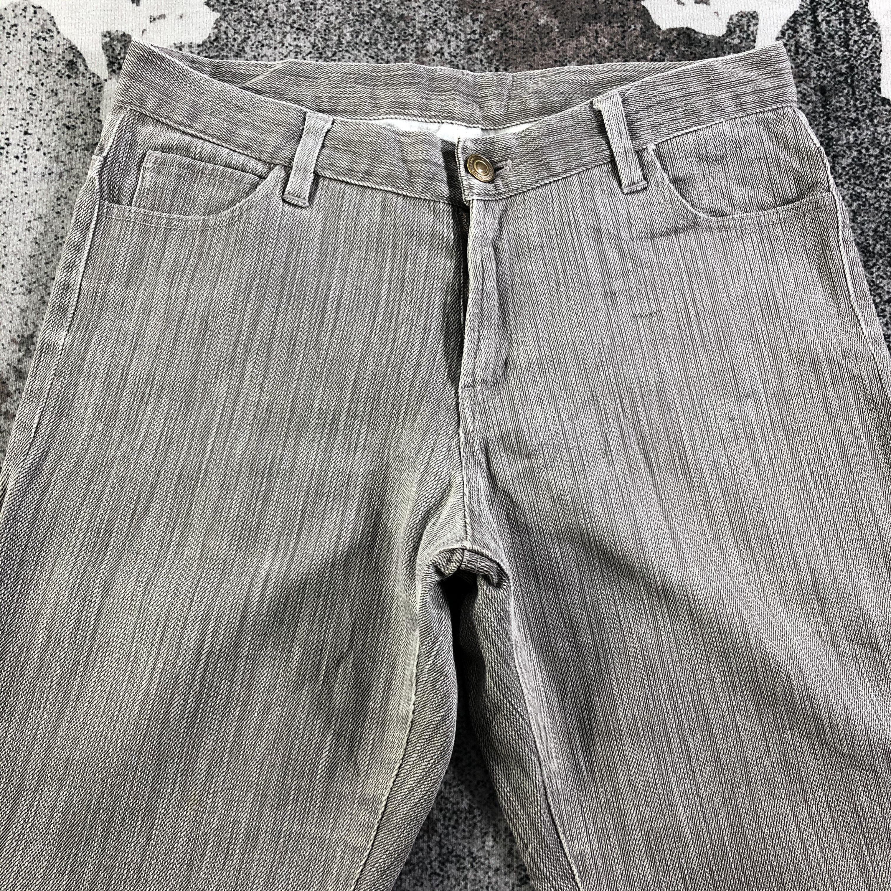 Japanese Brand Vintage Japanese Brand Flared Jeans KJ1973 Size US 29 - 3 Thumbnail