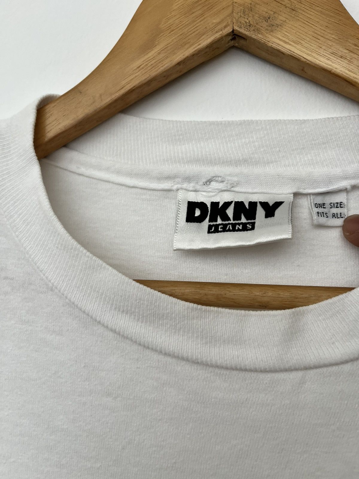 DKNY Vintage 90s DKNY T Shirt Size US L / EU 52-54 / 3 - 3 Thumbnail