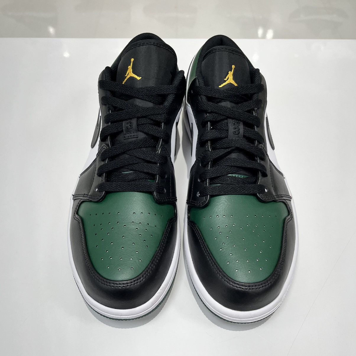 Nike Air Jordan 1 Low Green Toe Size US 12 / EU 45 - 10 Thumbnail
