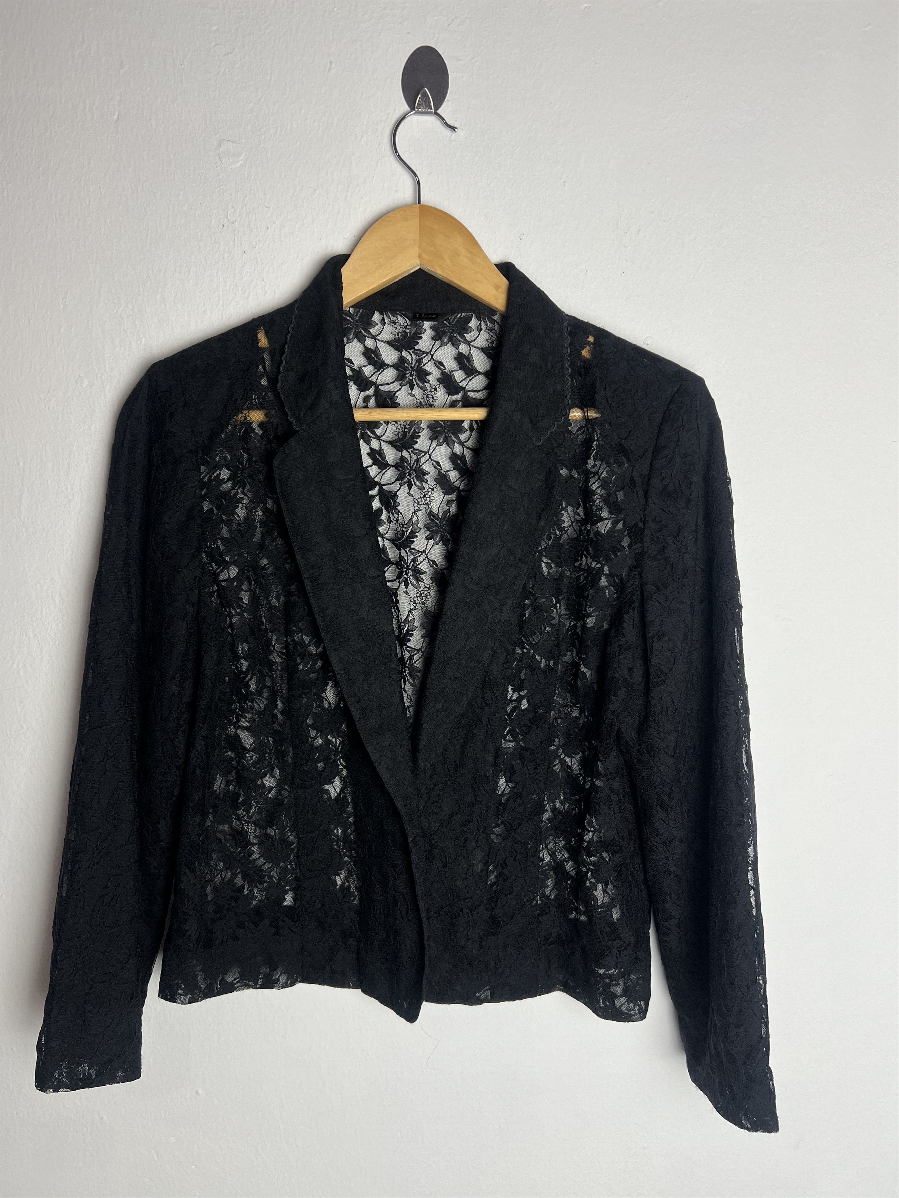 Japanese Brand Vintage Japan Black Lace Blazer Jacket Size M / US 6-8 / IT 42-44 - 1 Thumbnail