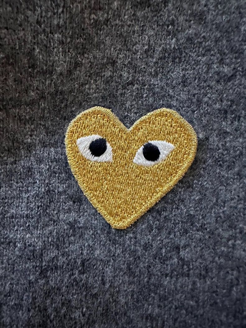 Comme des Garcons Comme Des Garcons Men's play Knit Cardigan Size US M / EU 48-50 / 2 - 3 Thumbnail