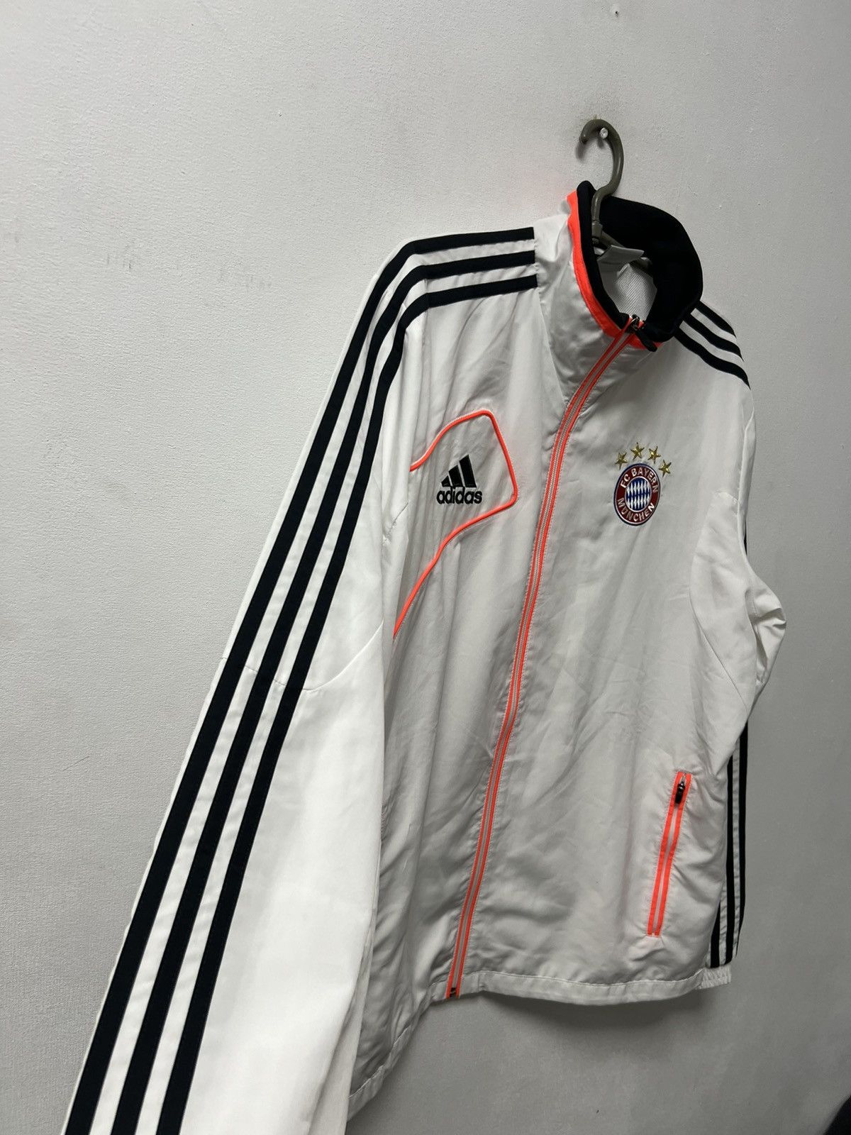 Adidas Adidas FC Bayern Munchen 2012 Y2K Track Vintage Jacket Size US L / EU 52-54 / 3 - 6 Thumbnail
