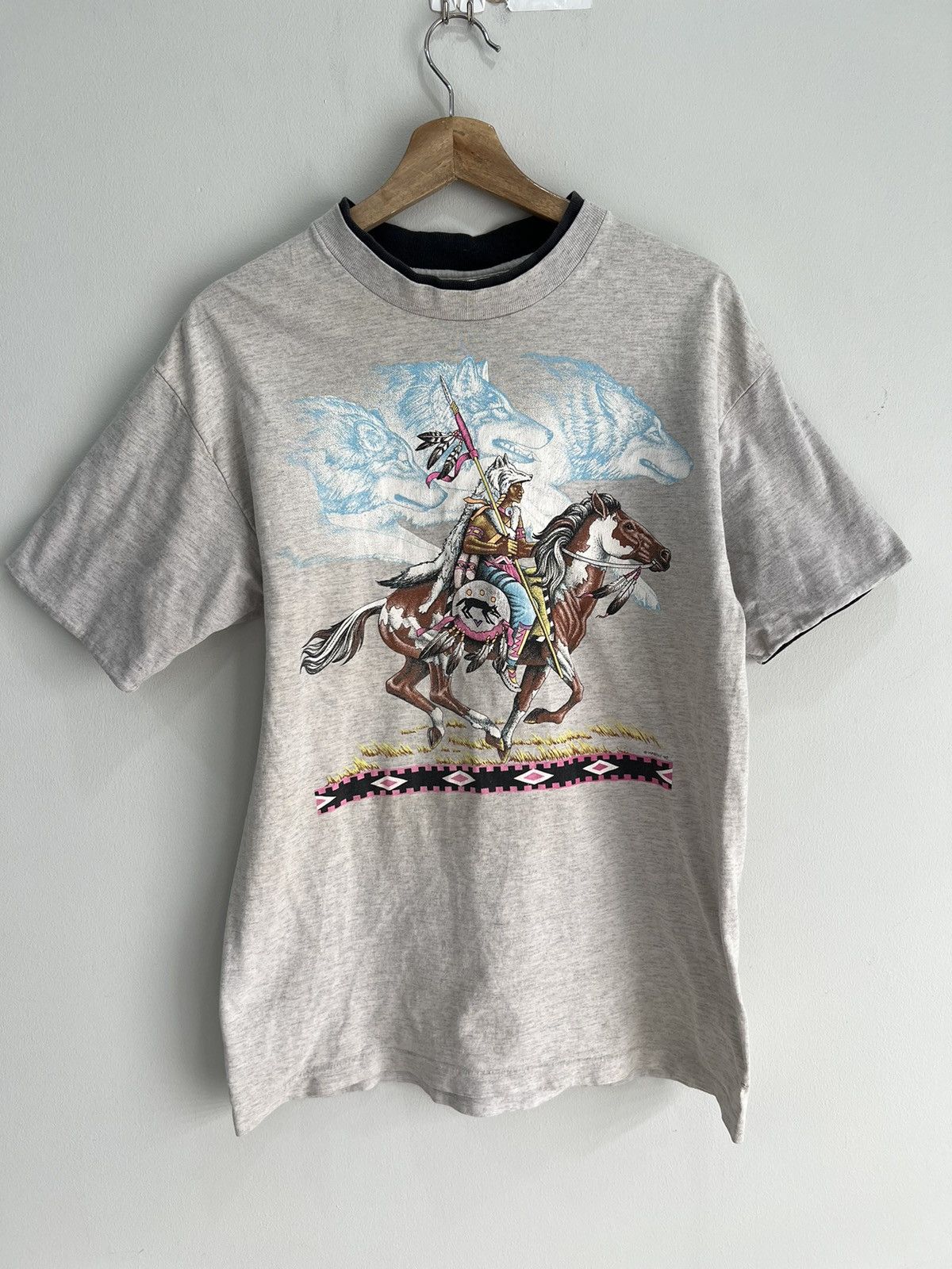 Vintage Vintage Horses and Wolf Tee shirt wolves riding animal Size US L / EU 52-54 / 3 - 1 Thumbnail